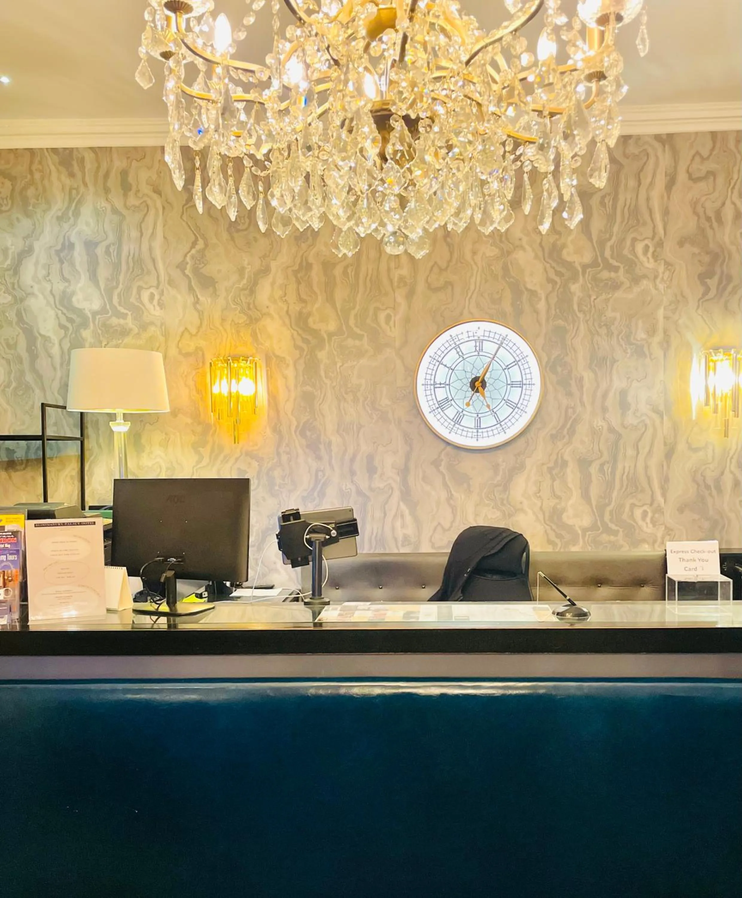 Lobby or reception in Bloomsbury Palace Hotel