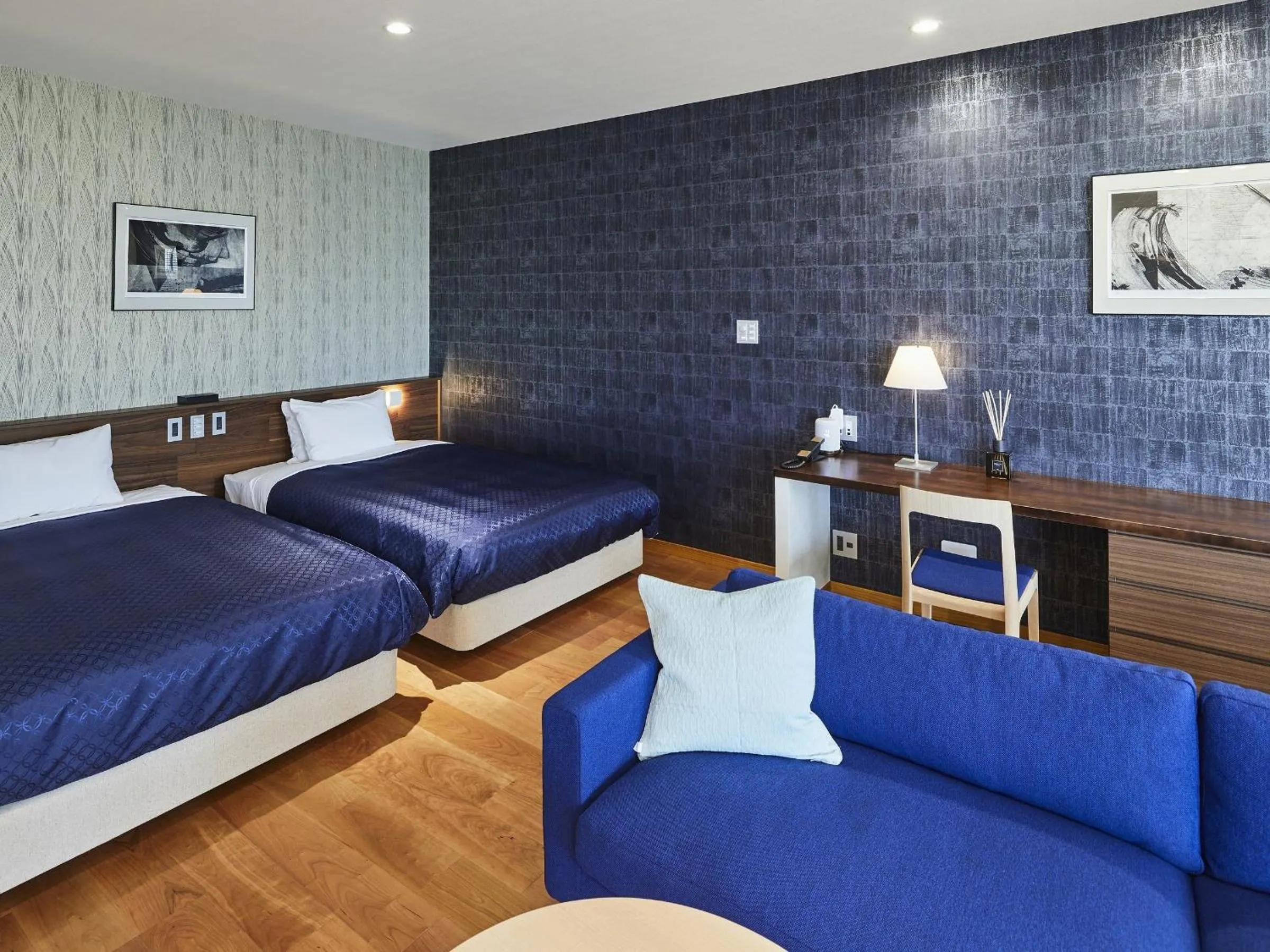 Photo of the whole room, Bed in 宮島離れの宿 IBUKU -Miyajima Hanare no Yado IBUKU-