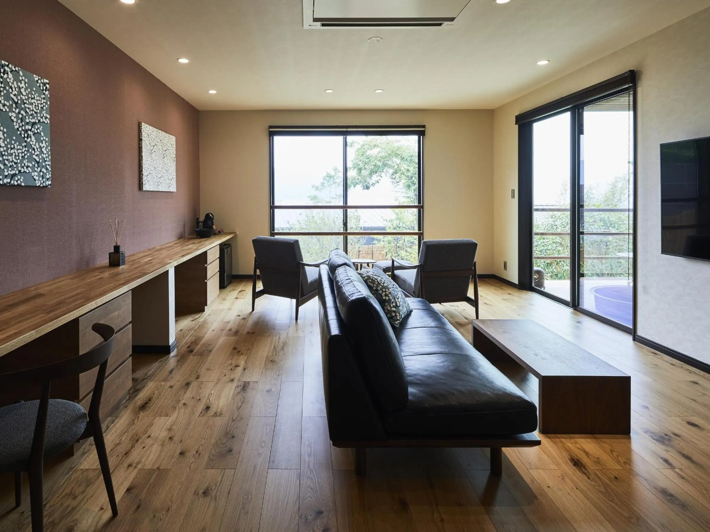 Living room in 宮島離れの宿 IBUKU -Miyajima Hanare no Yado IBUKU-
