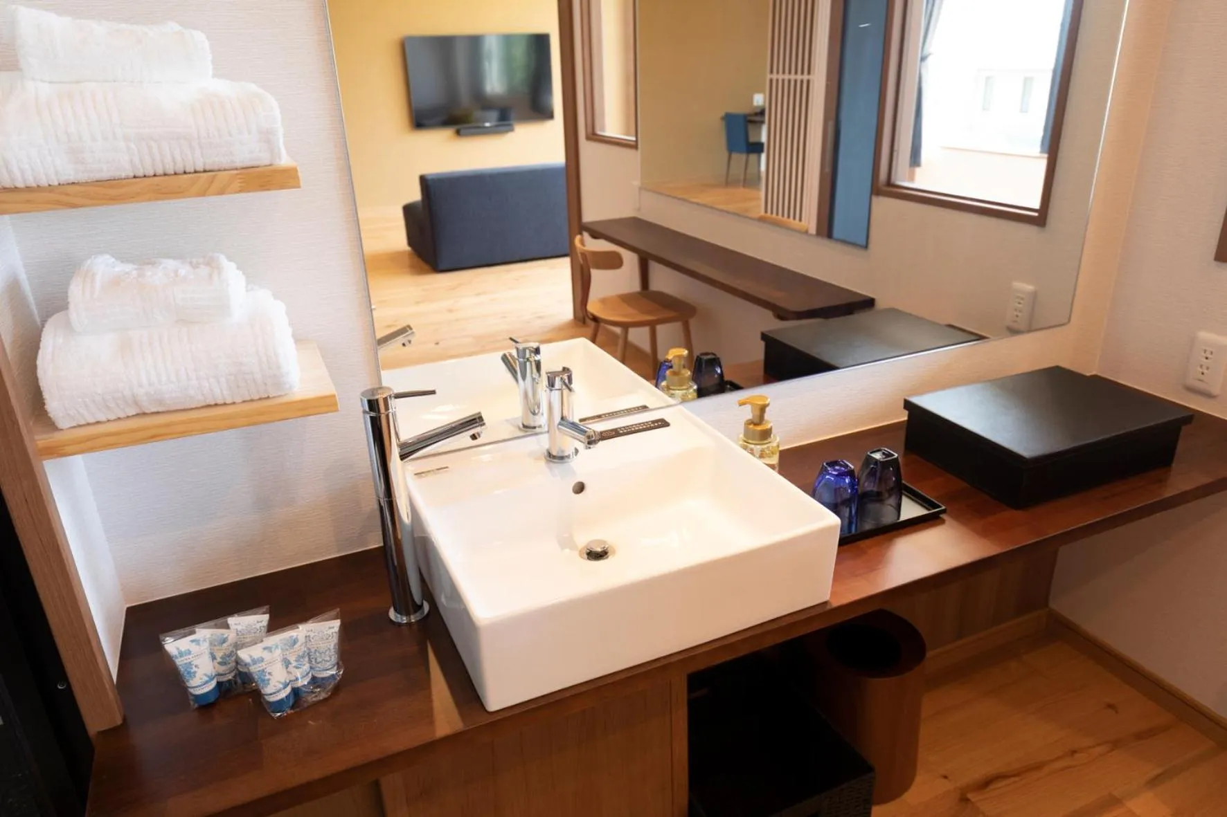 Decorative detail in 宮島離れの宿 IBUKU -Miyajima Hanare no Yado IBUKU-