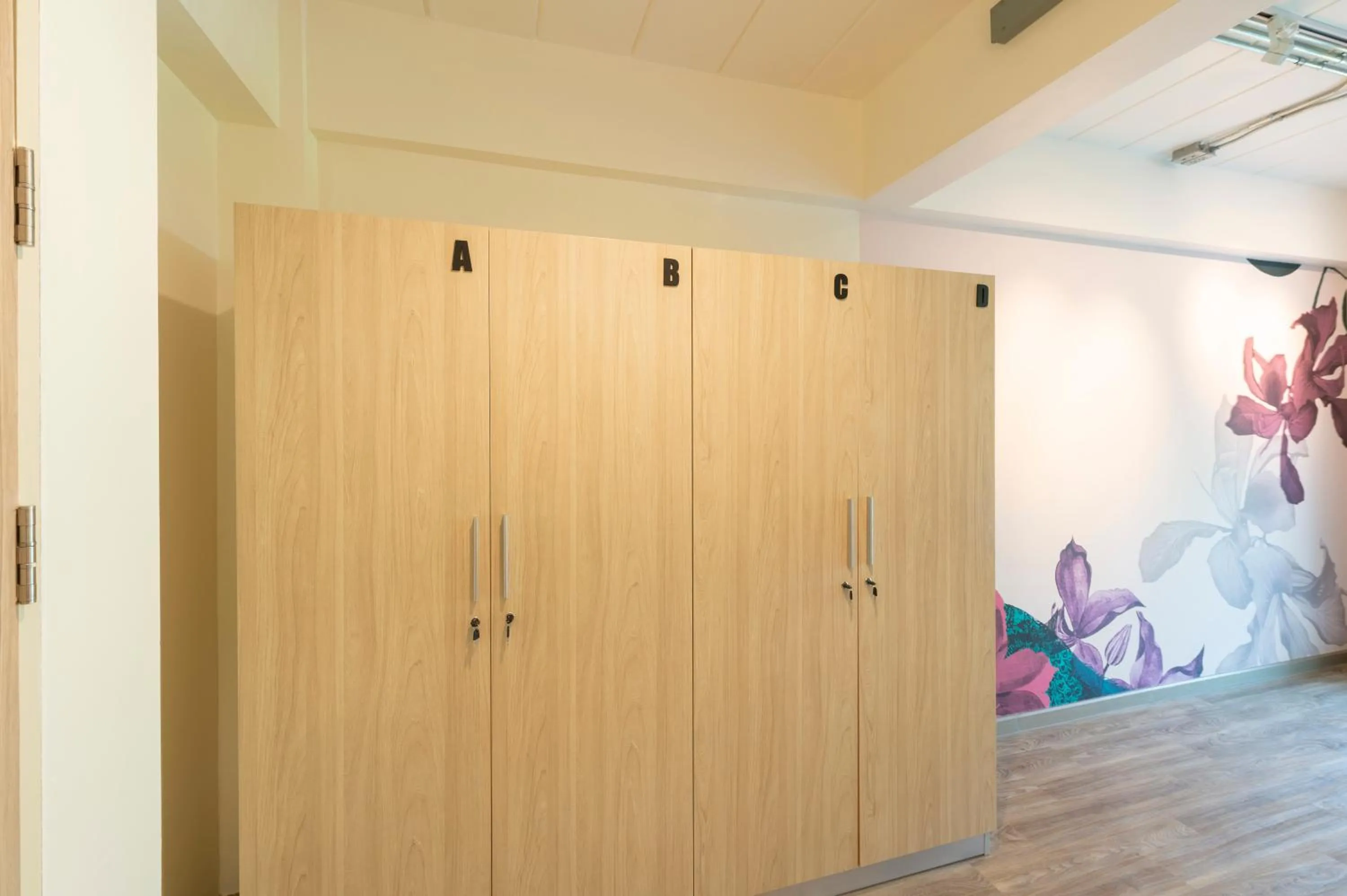 Area and facilities in Bangkok Oasis Hotel