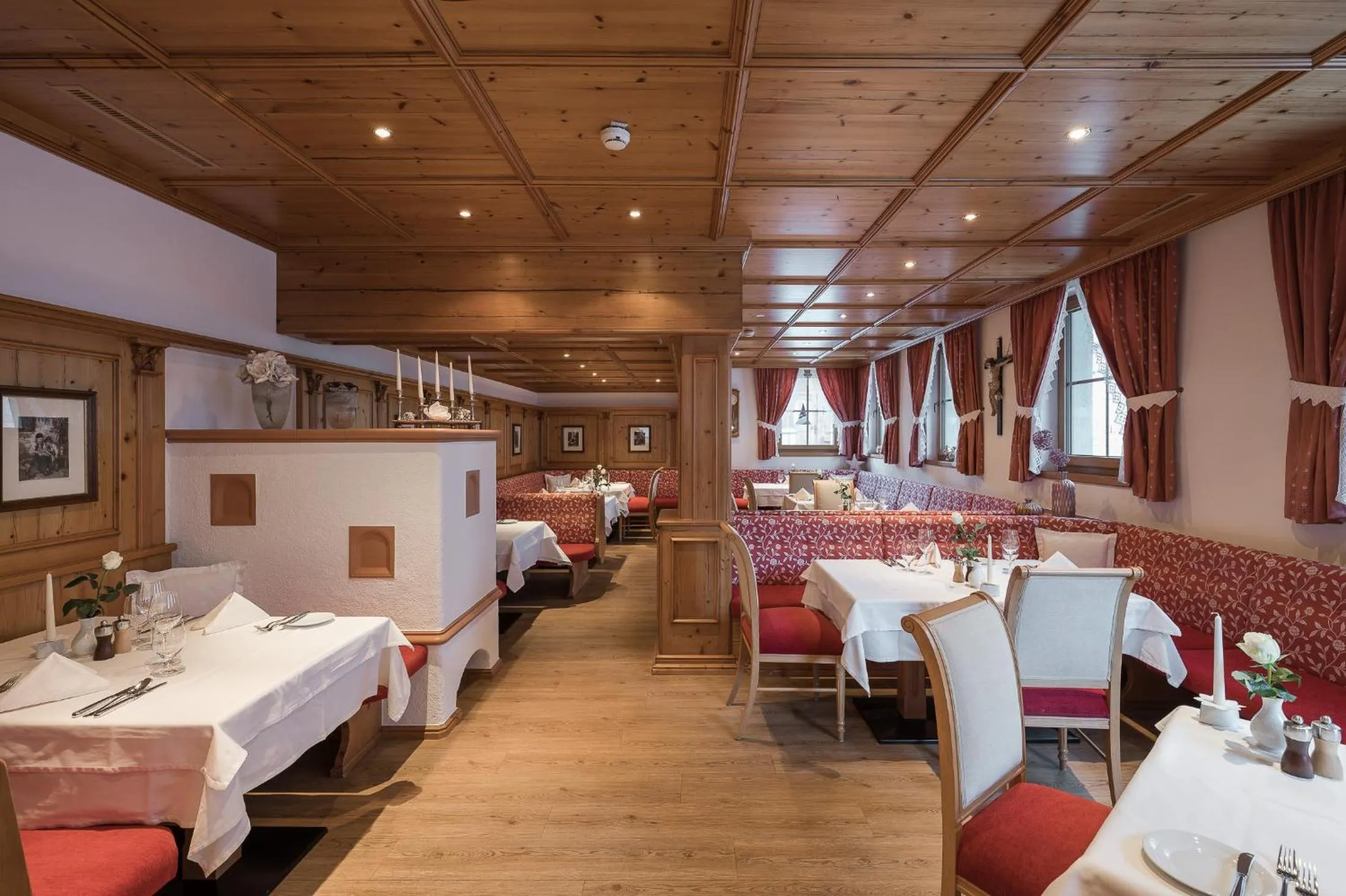 Restaurant/places to eat in Hotel Seespitz