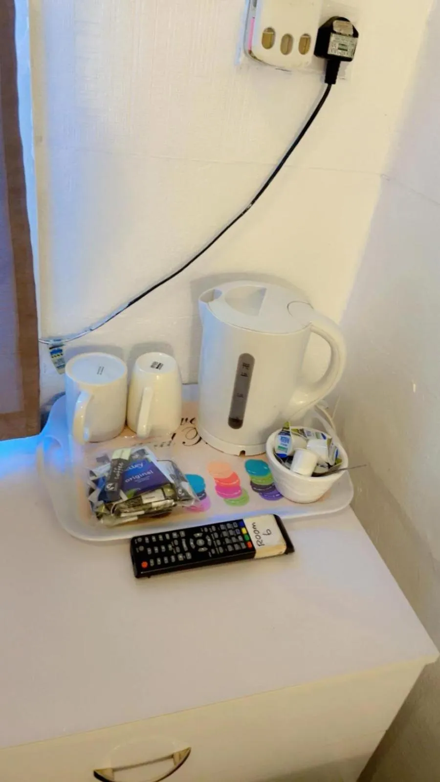 Coffee/tea facilities in Fern Villa Hotel - Albert Road