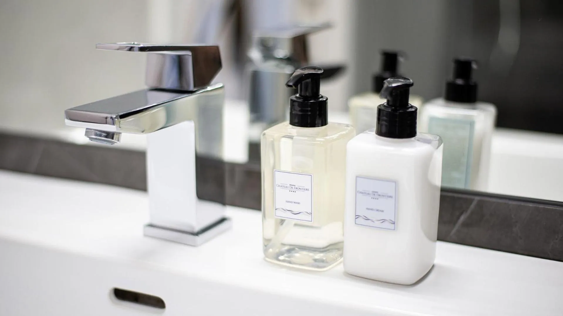 HOTEL Hraniční zámeček