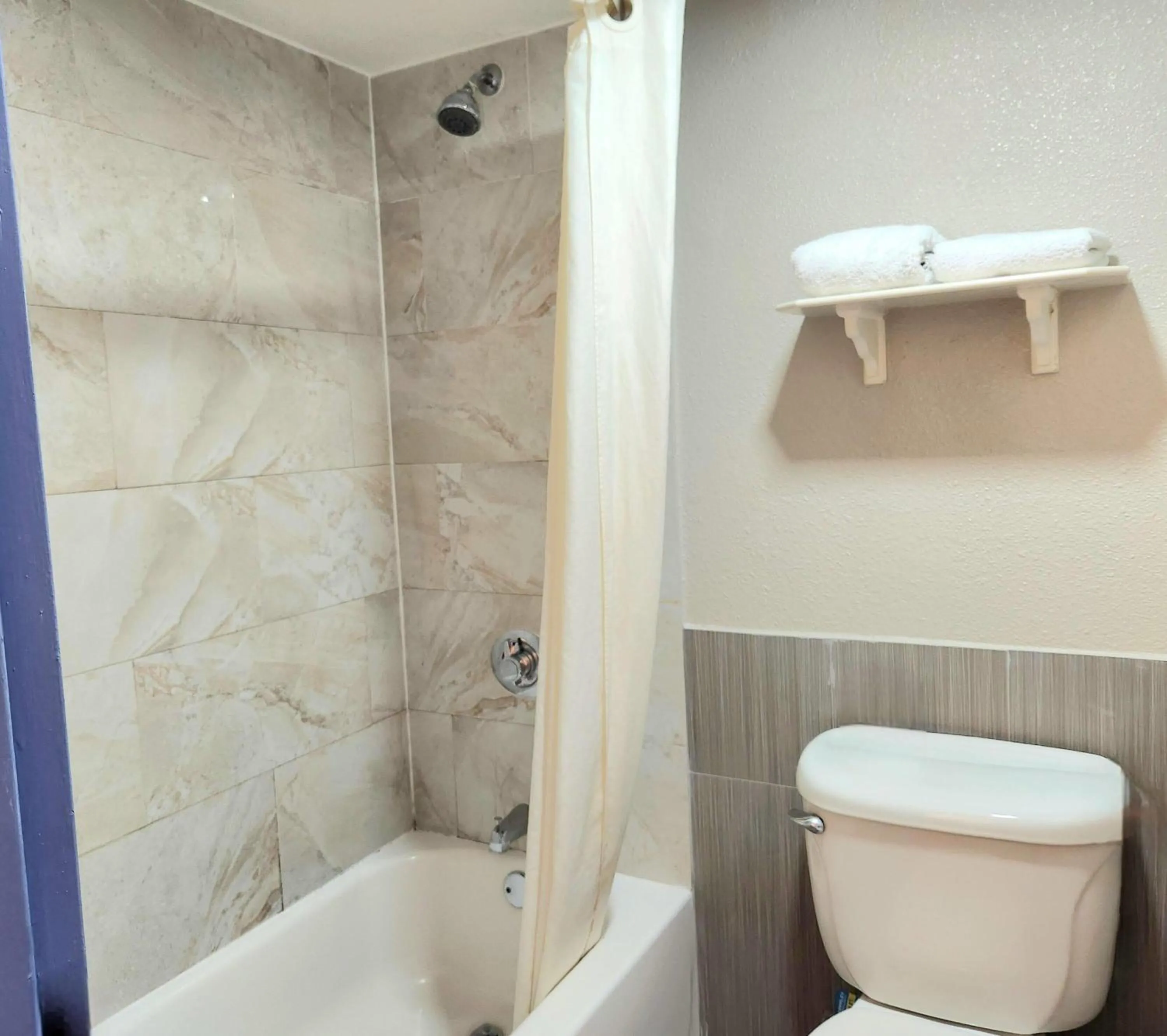 Bathroom in Days Inn by Wyndham Houston