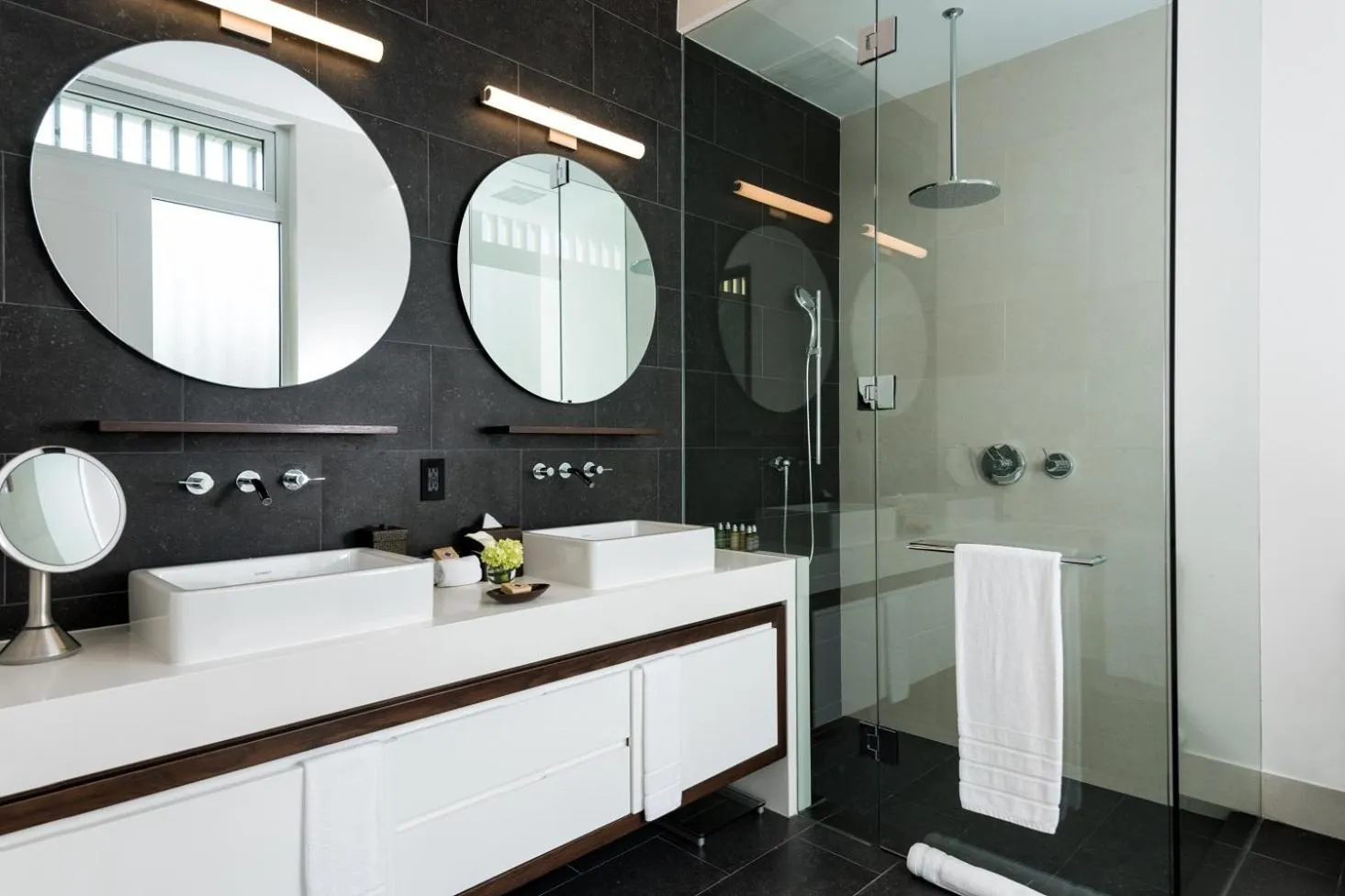 Bathroom in Wymara Resort & Villas