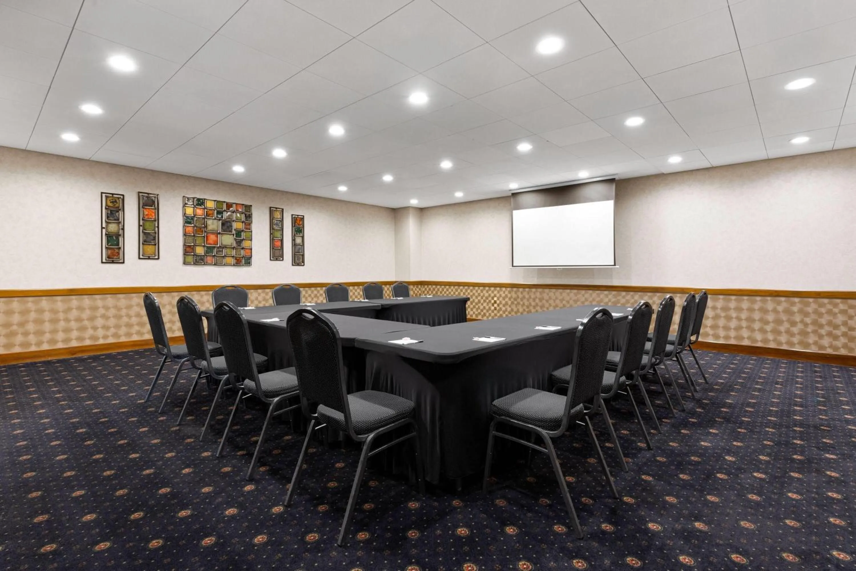 Meeting/conference room in Wyndham Riverfront Hotel