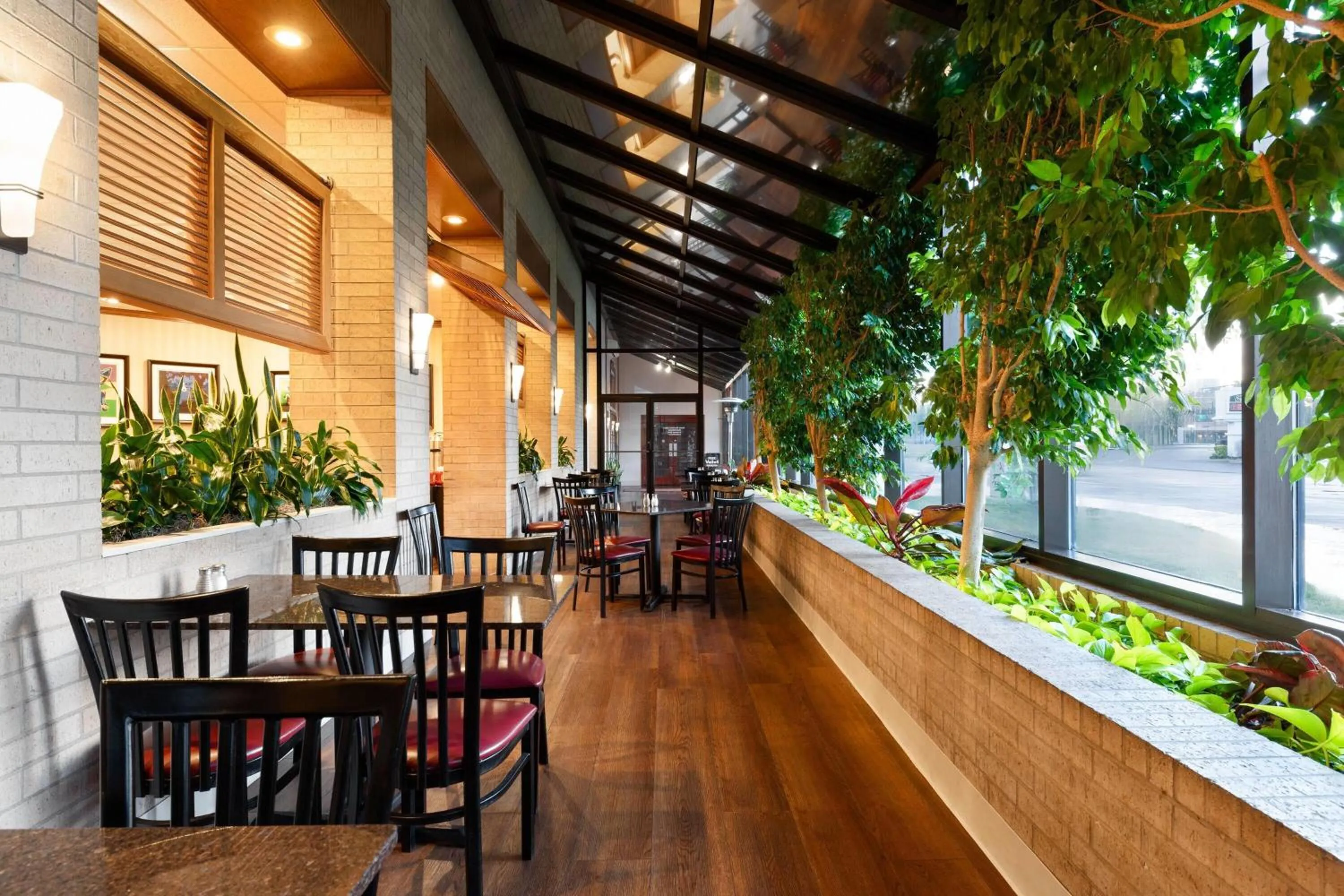 Breakfast in Wyndham Riverfront Hotel