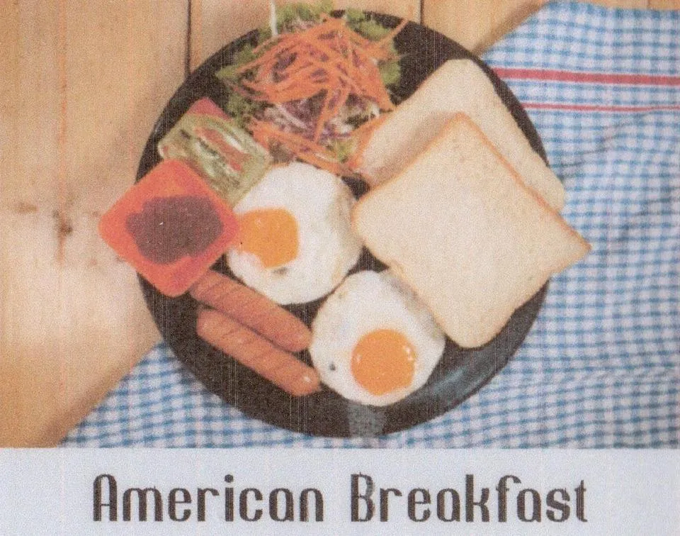 Breakfast in Resort V - MRT Huai Khwang