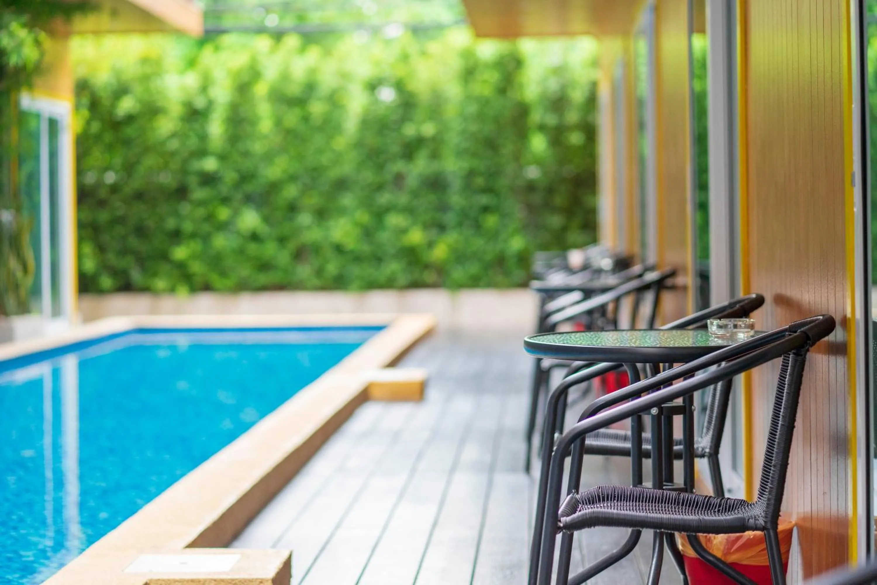 Pool view in Resort V - MRT Huai Khwang