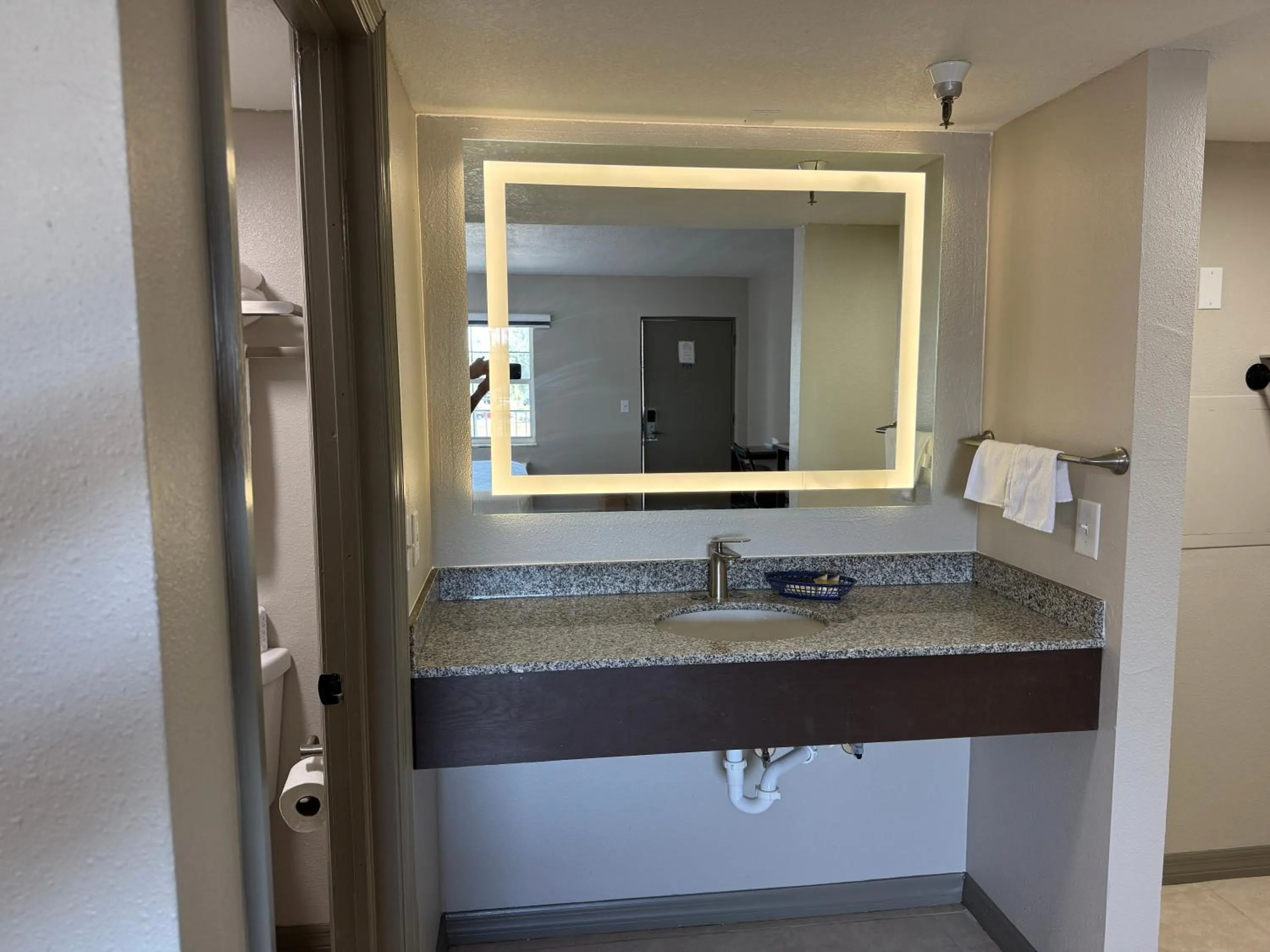 Travelodge by Wyndham Venice