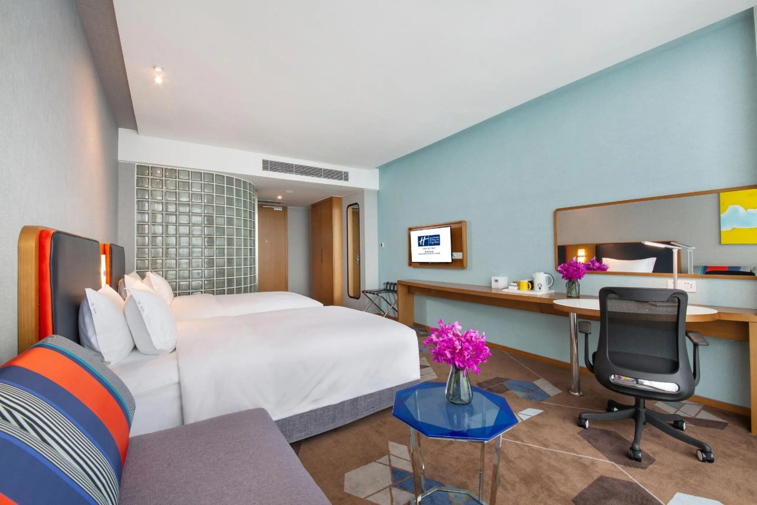 Breakfast, Bed in Holiday Inn Express Mianyang High-Tech Zone by IHG
