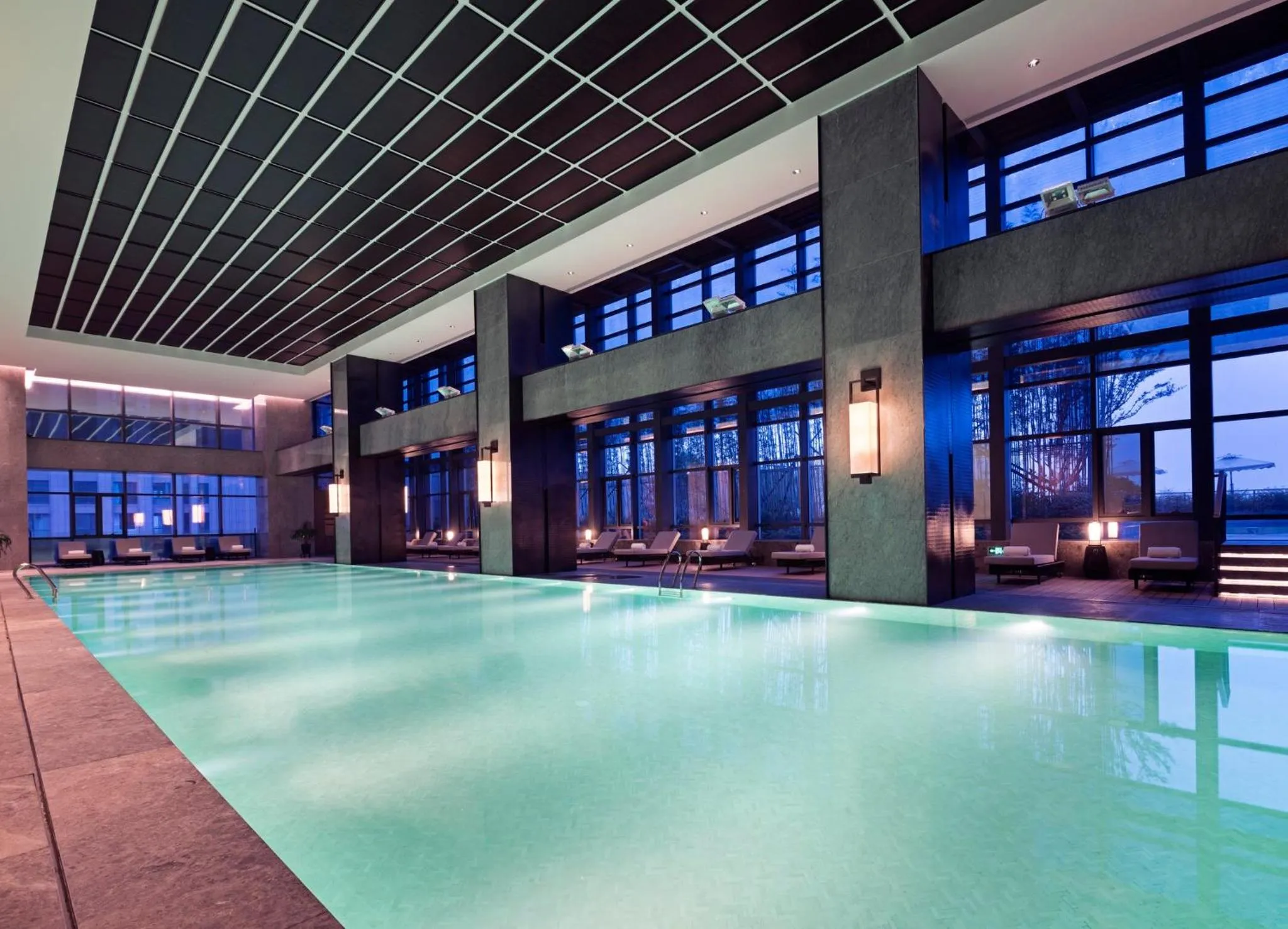 Swimming pool in HUALUXE Wuhu