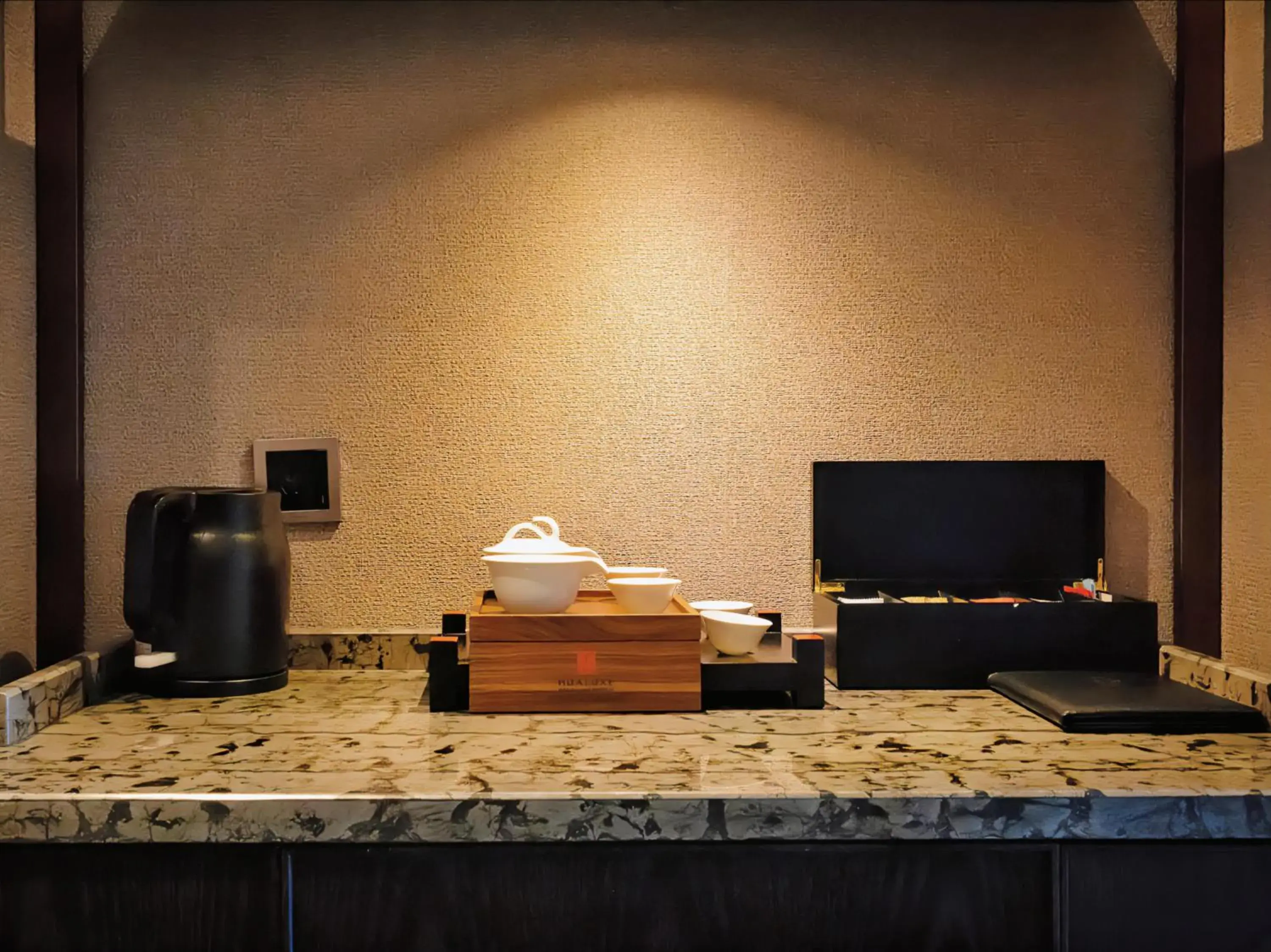 1King Premium Extra Bed in HUALUXE Wuhu 1King Premium Extra Bed in HUALUXE Wuhu