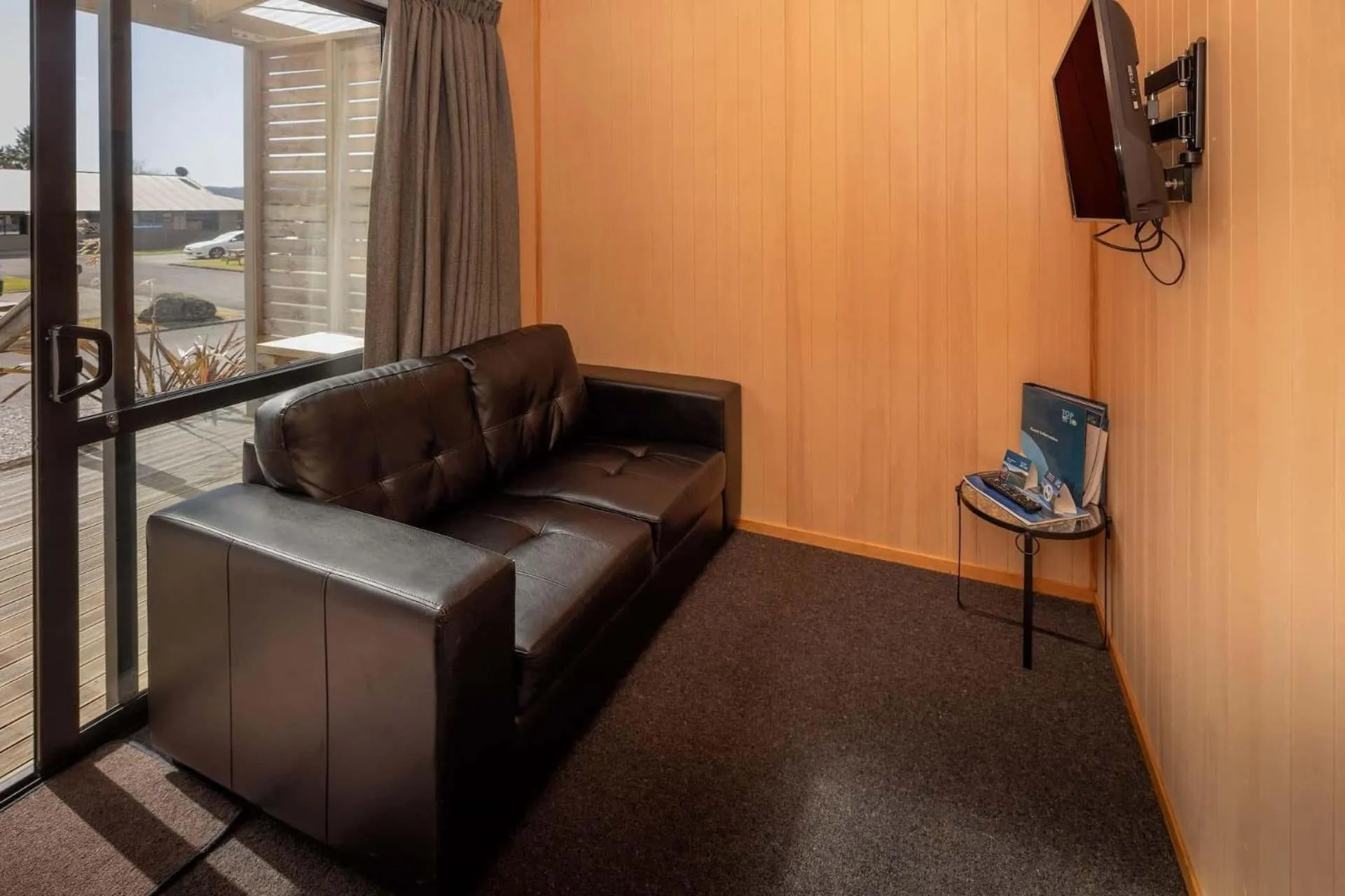 TV and multimedia in Fox Glacier TOP 10 Holiday Park & Motels