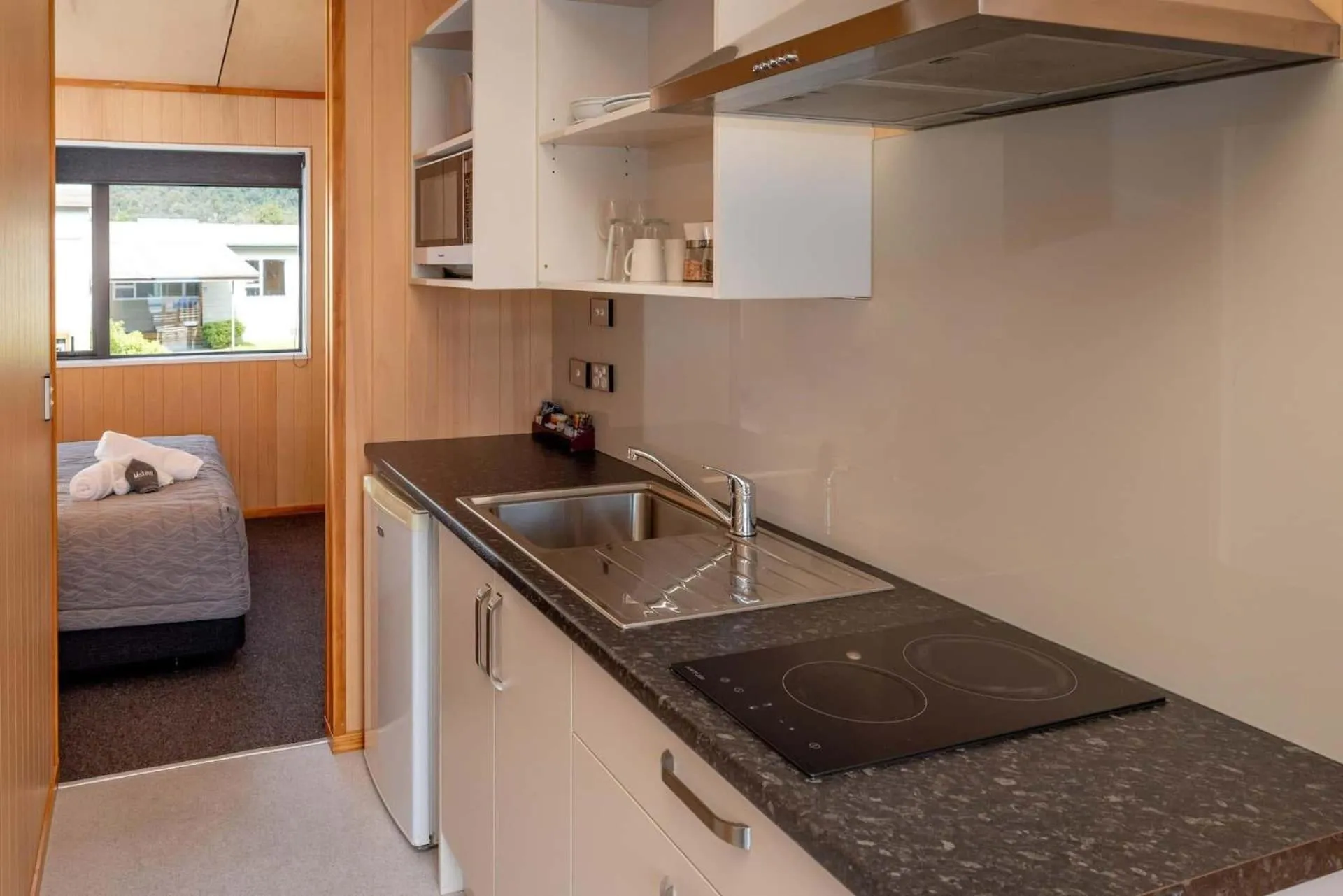 Kitchen or kitchenette in Fox Glacier TOP 10 Holiday Park & Motels