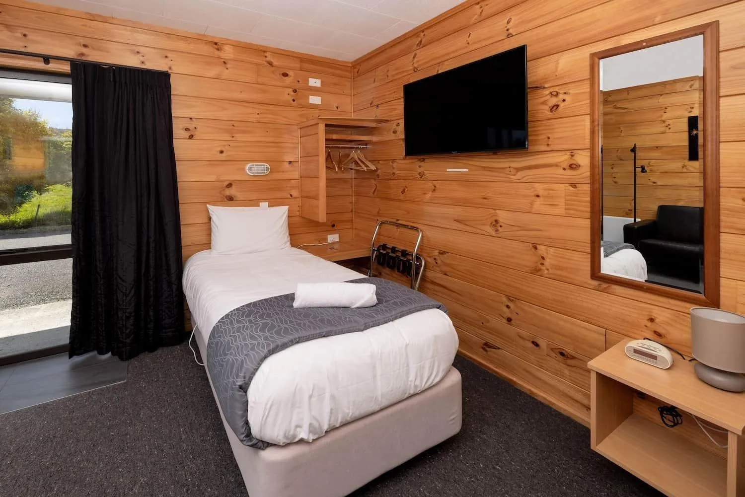 Bed in Fox Glacier TOP 10 Holiday Park & Motels