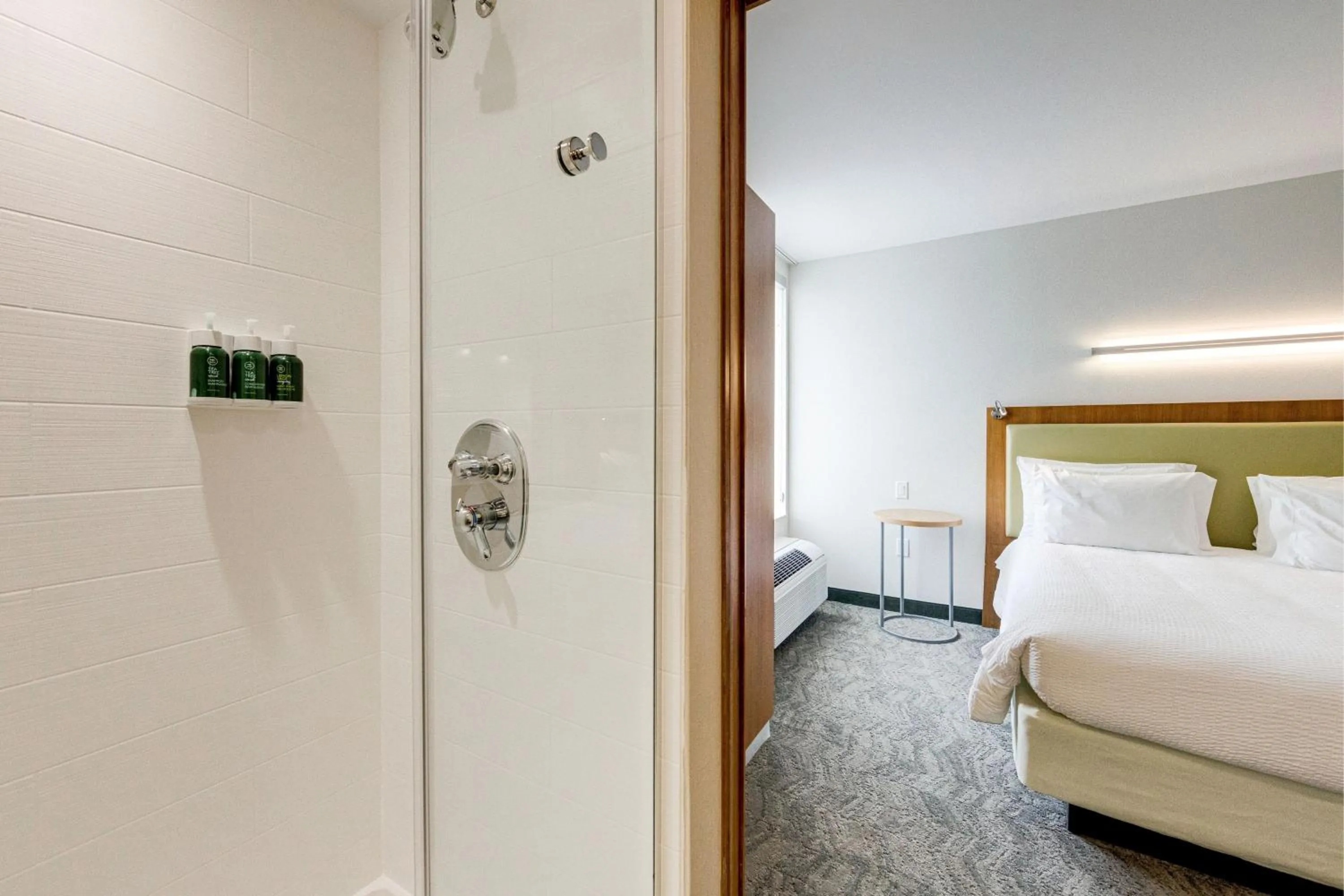 Bedroom, Bed in SpringHill Suites by Marriott Houston The Woodlands