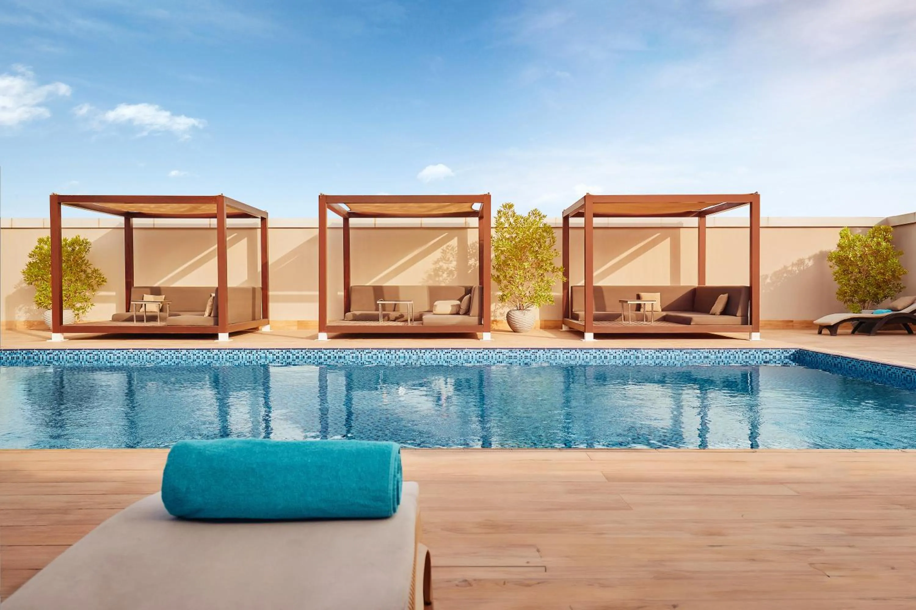 Swimming pool in Flora Inn Hotel Dubai Airport