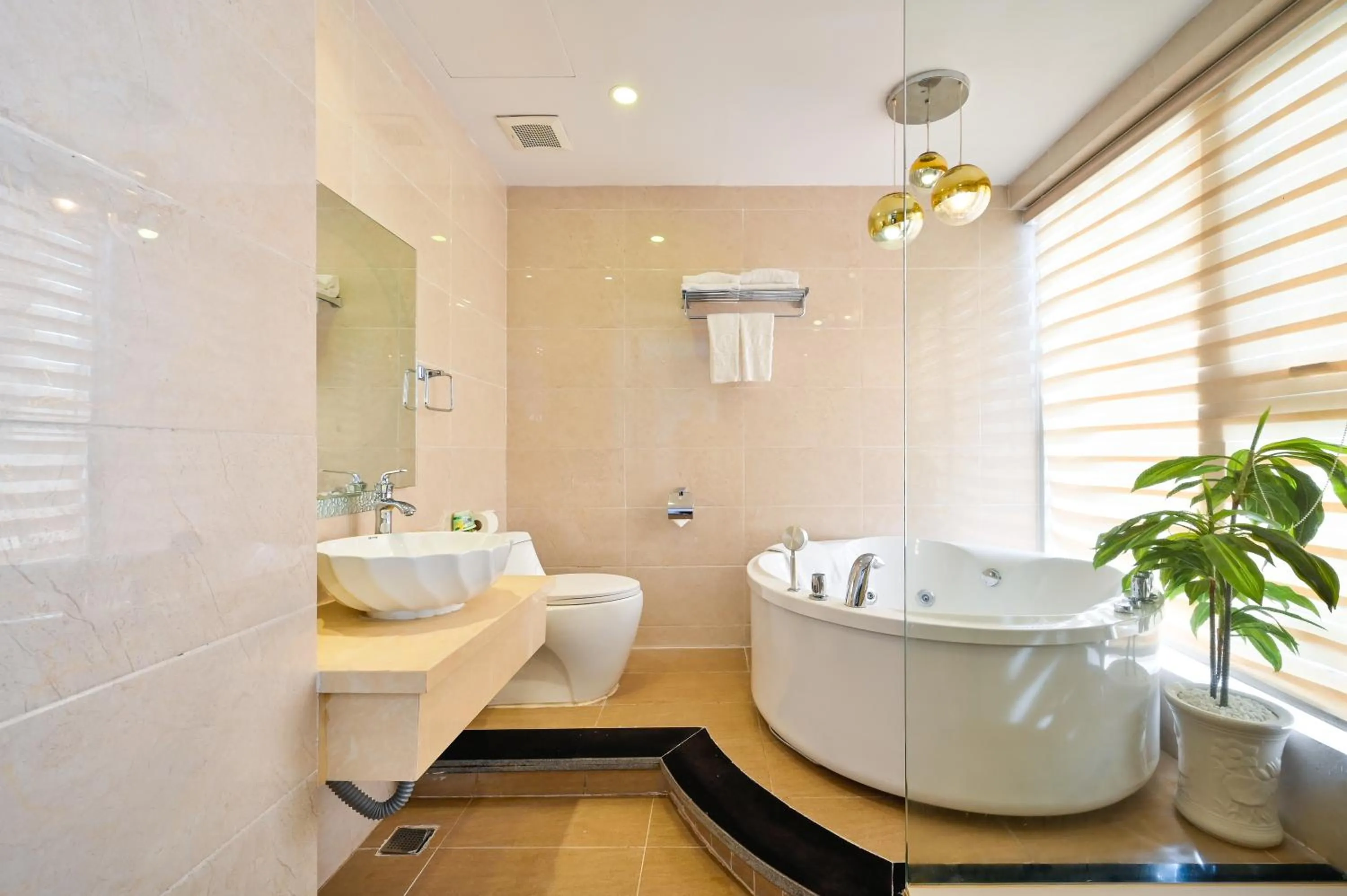 Bathroom in Cicilia Saigon Center