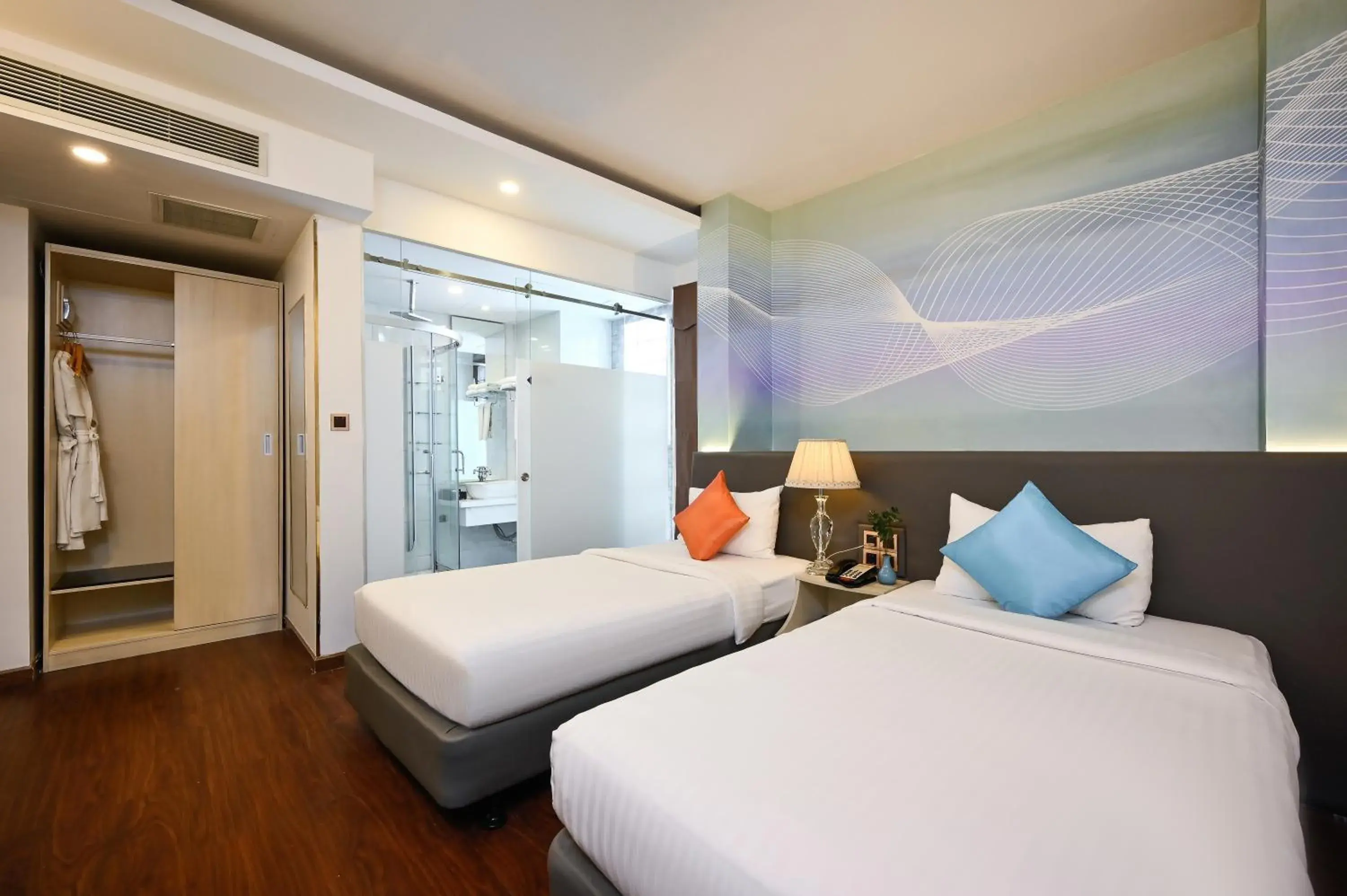 Deluxe Twin with Window in Cicilia City Hotel Saigon Center Deluxe Twin with Window in Cicilia City Hotel Saigon Center