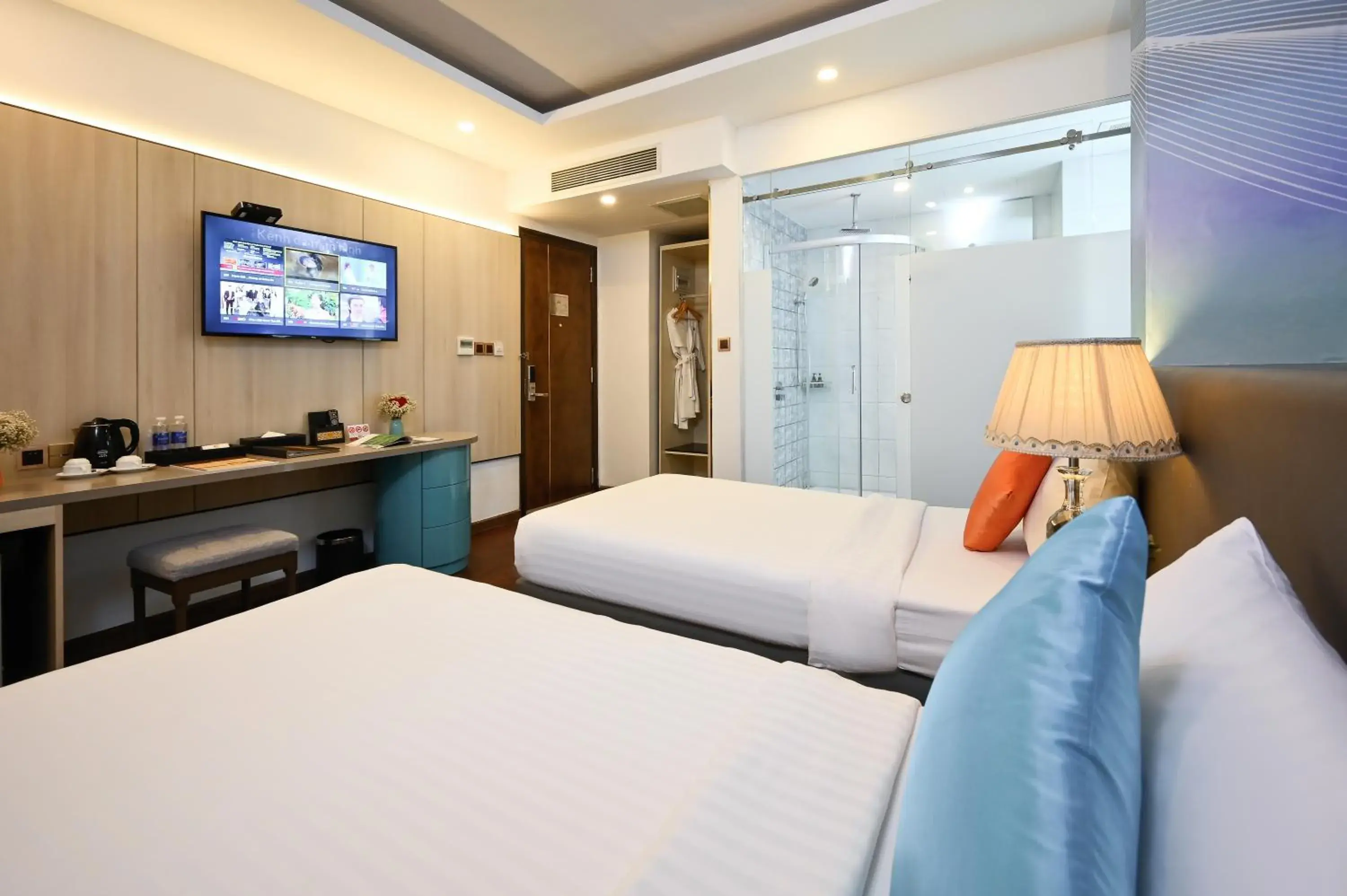 Deluxe Twin with Window in Cicilia City Hotel Saigon Center Deluxe Twin with Window in Cicilia City Hotel Saigon Center