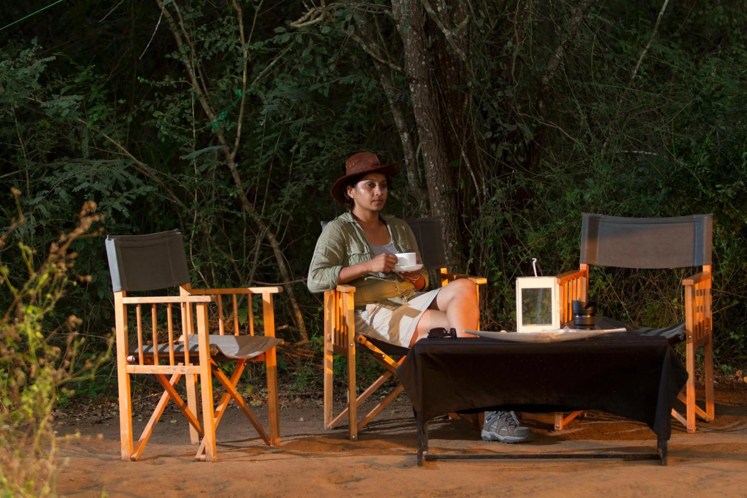 Food and drinks in Mahoora Wilpattu - by Eco Team