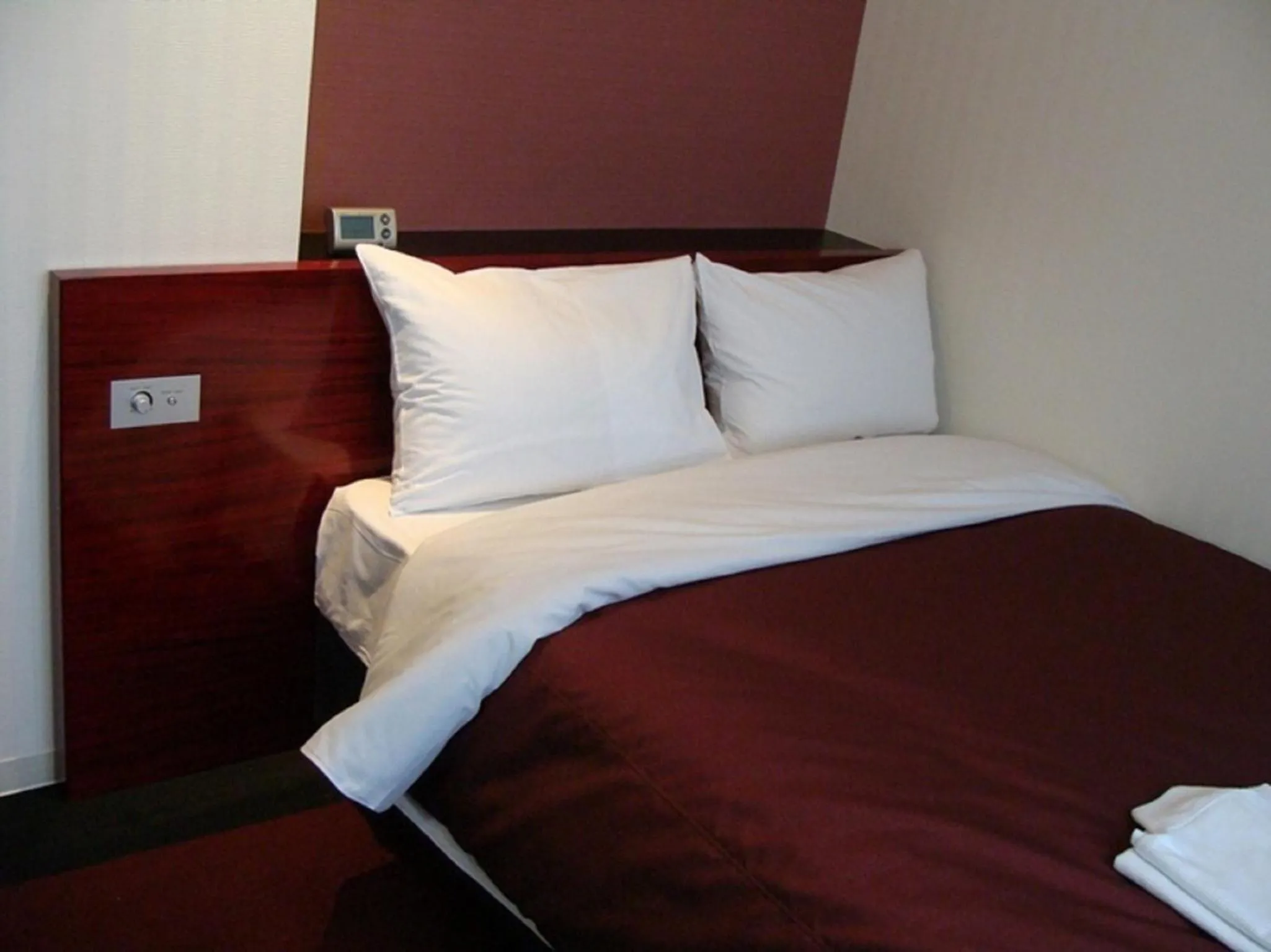 Photo of the whole room, Bed in Hotel Mid In Meguro Ekimae