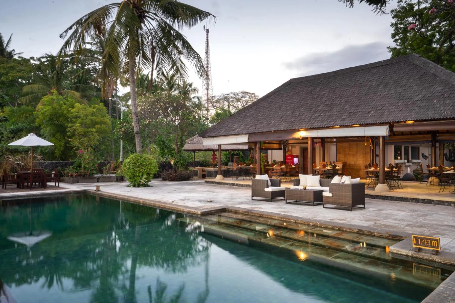 Restaurant/places to eat in Mimpi Resort Tulamben