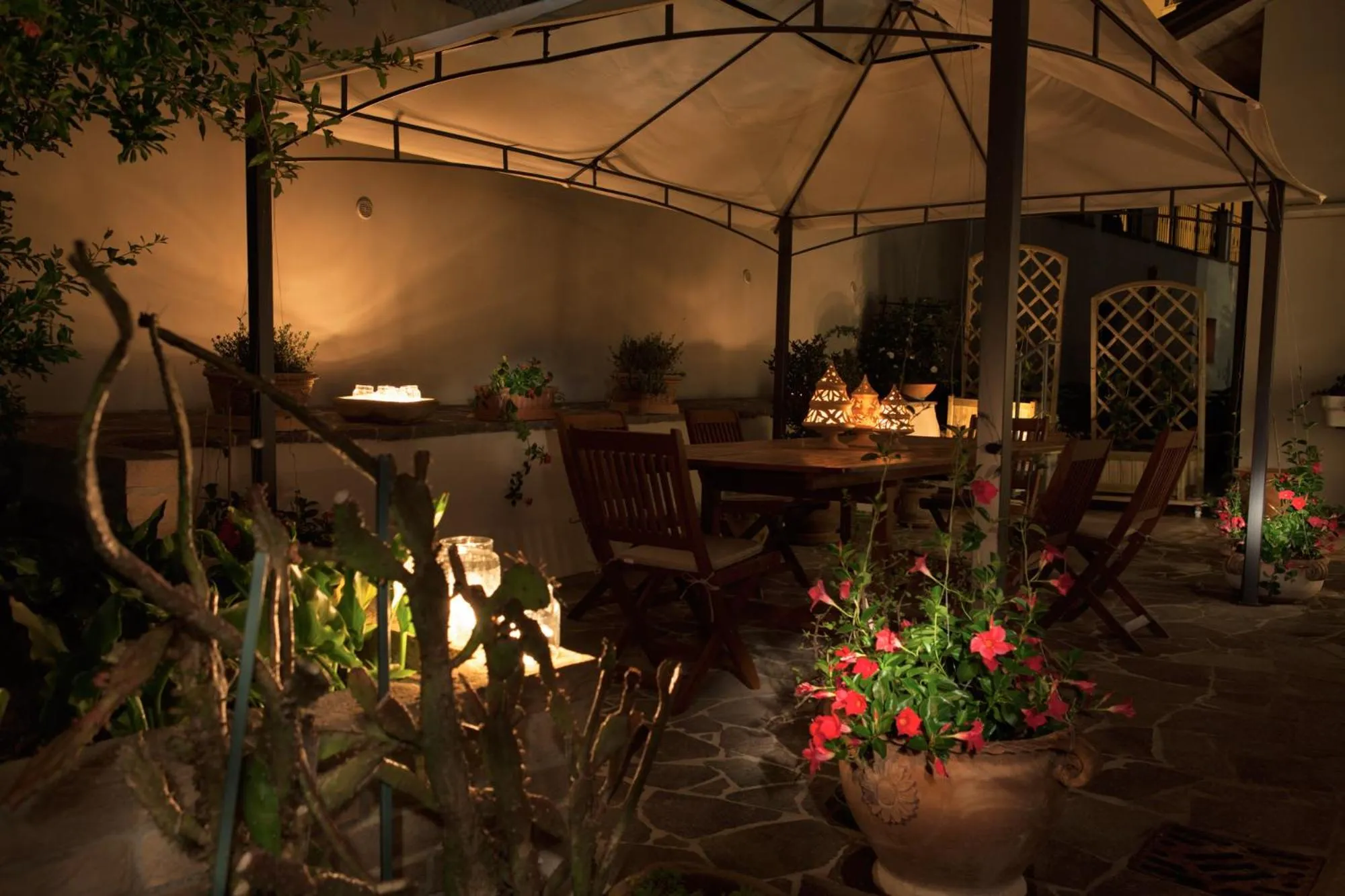 Inner courtyard view in Ca di Anna
