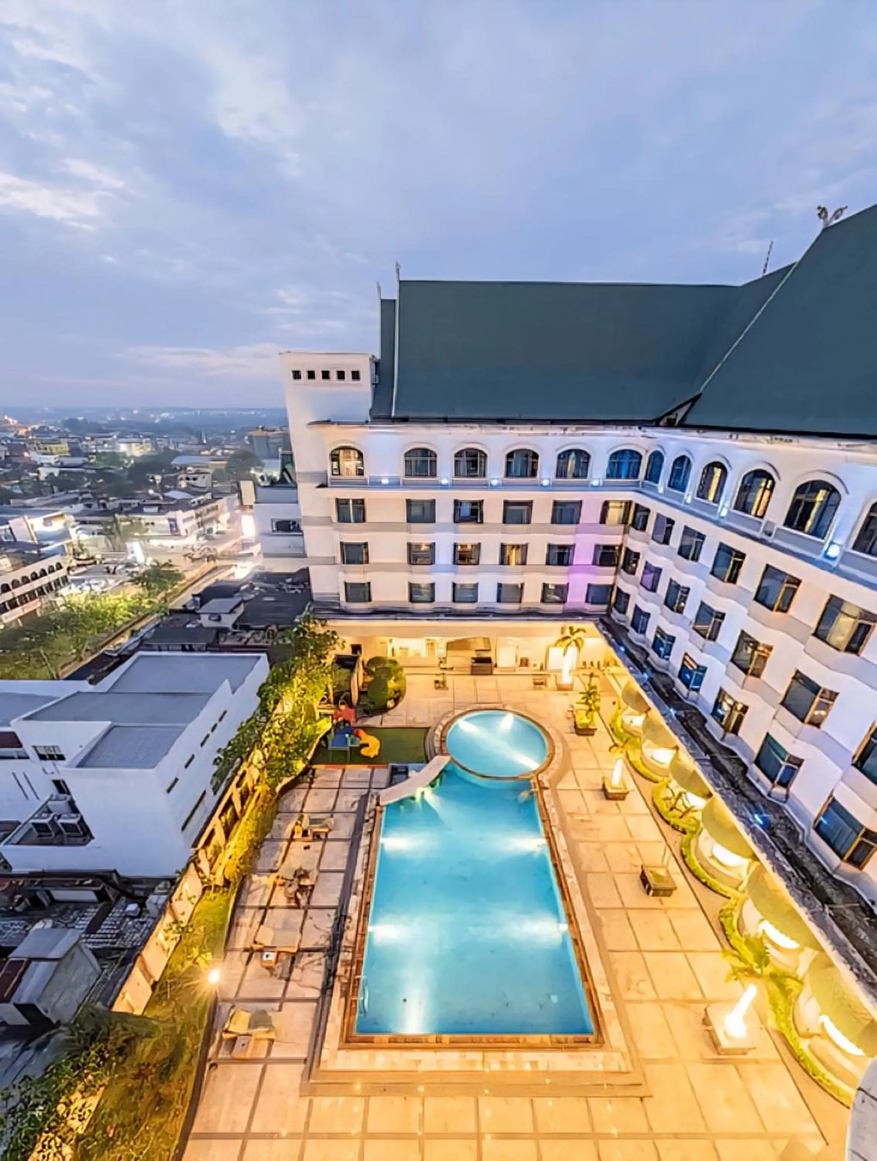 Property building in Grand Jatra Hotel Pekanbaru