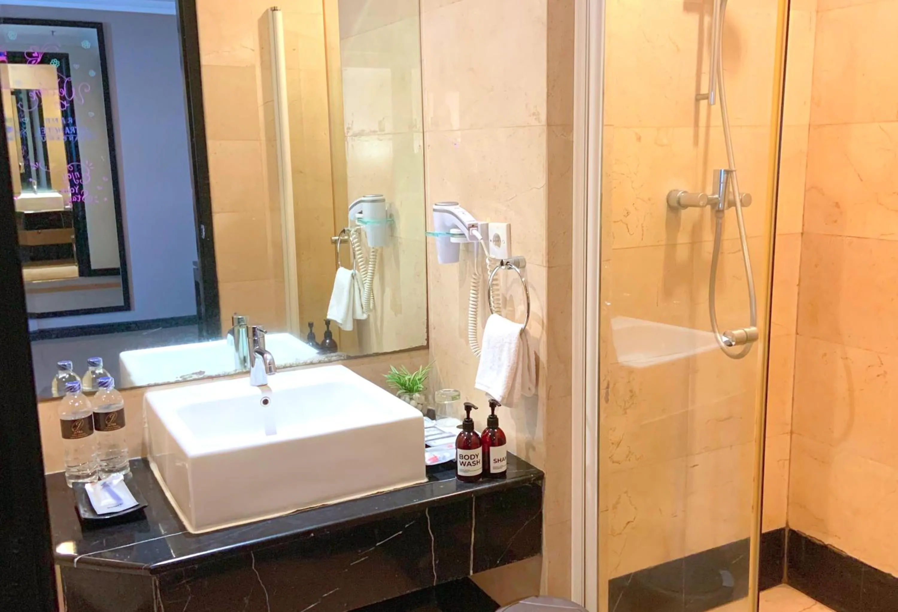 Bathroom in Grand Jatra Hotel Pekanbaru