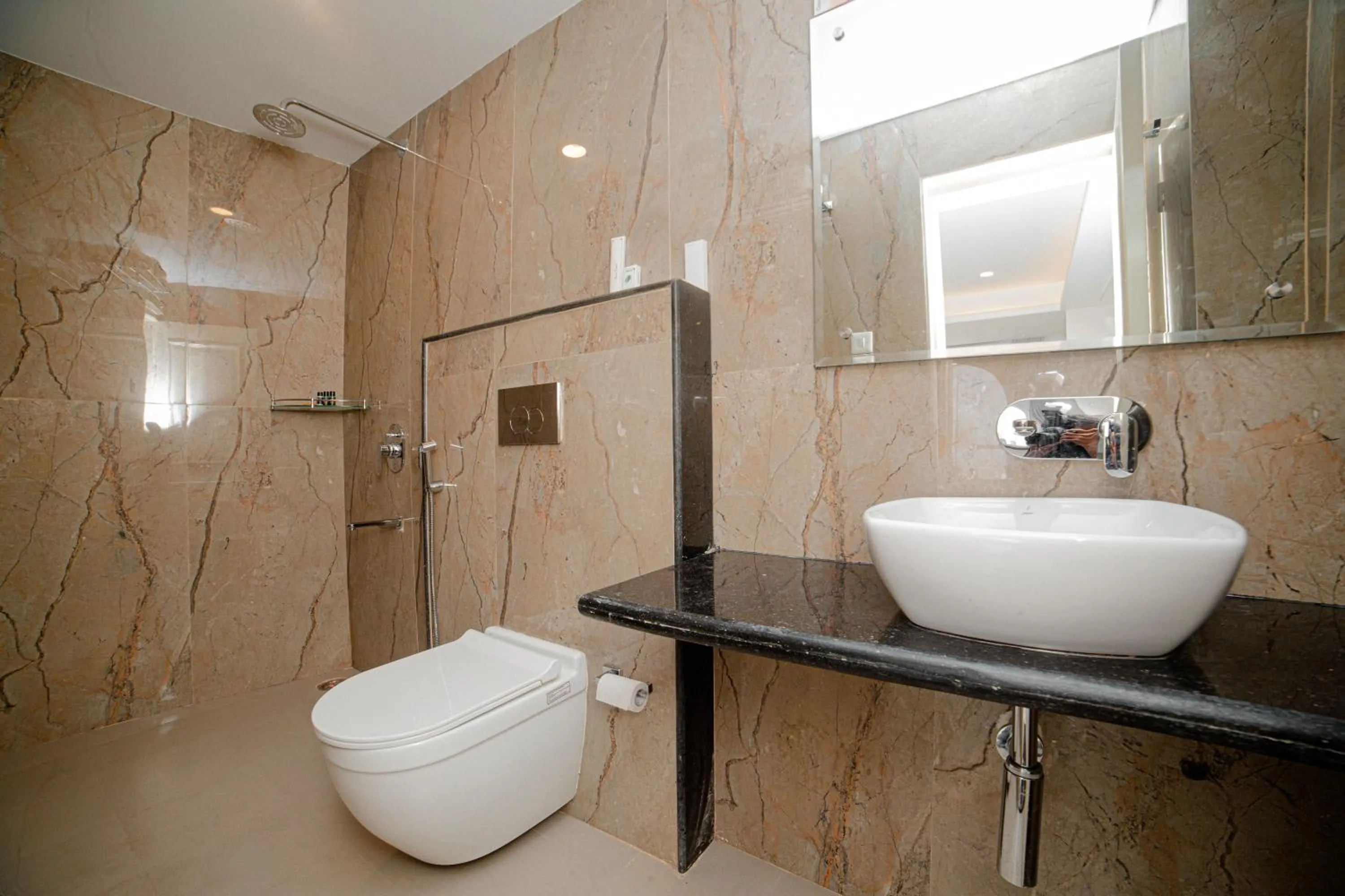 Bathroom in Pearl Courtyard