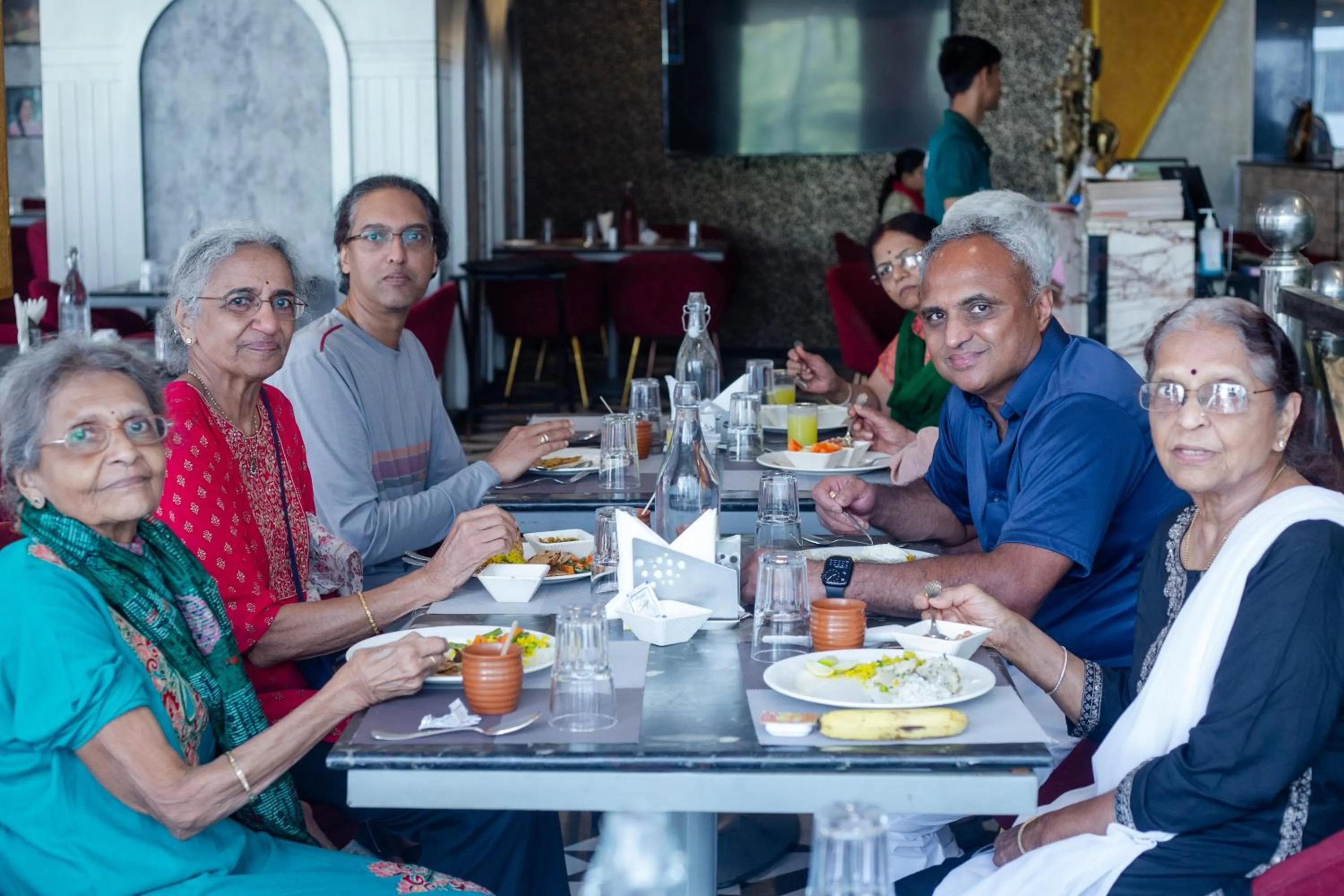 Guests in Pearl Courtyard