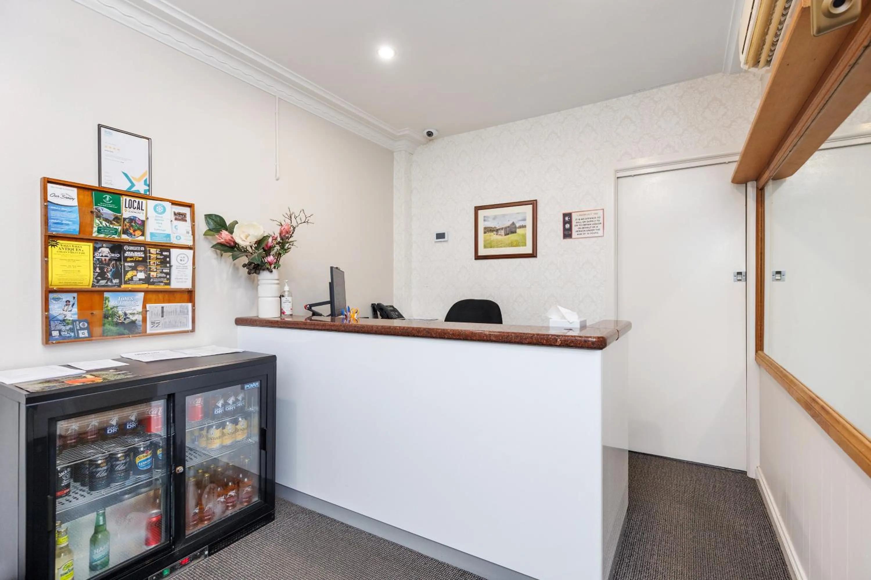 Lobby or reception in Amaroo Motel