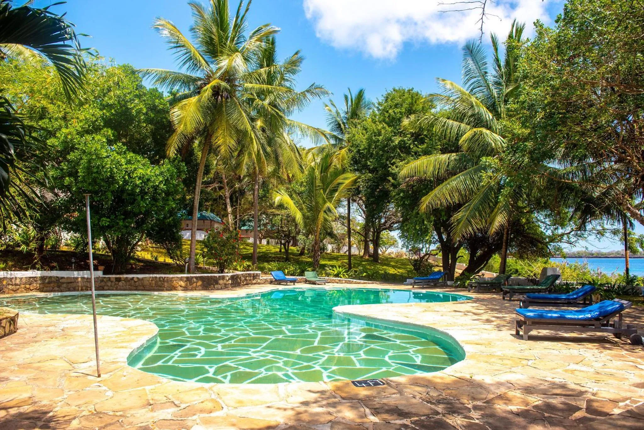 Shimoni Reef Lodge