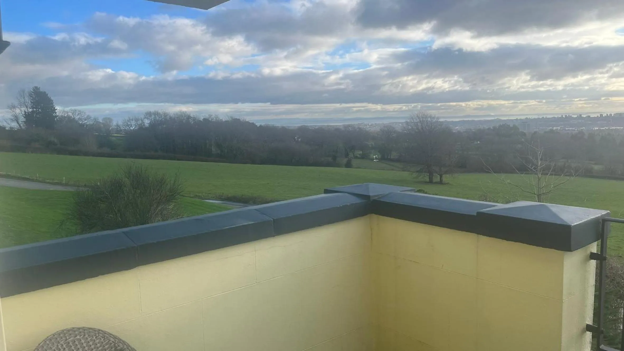 New House Country Hotel