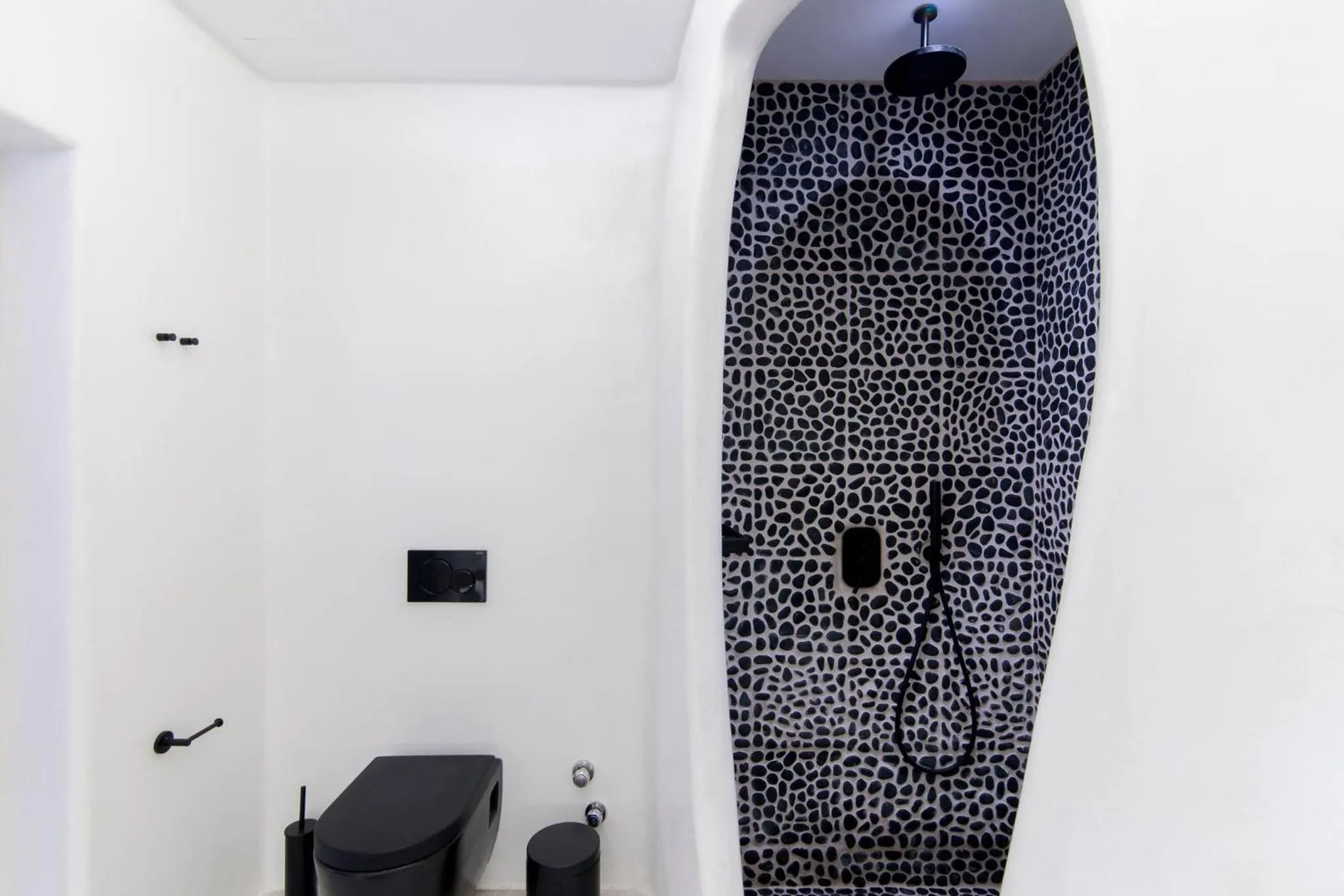 Portara Seaside Luxury Suites