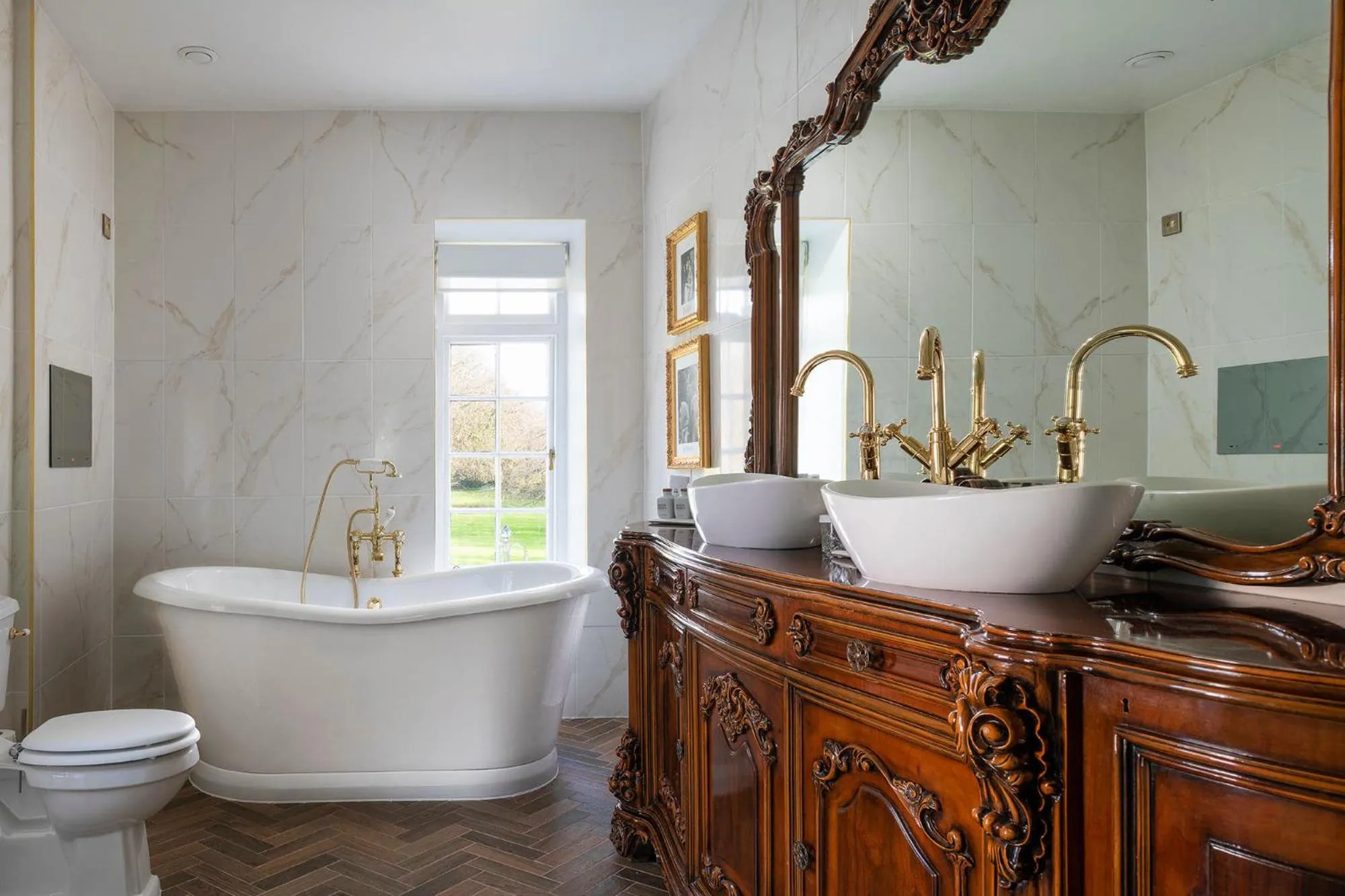 Bathroom in Plas Dinas Country House