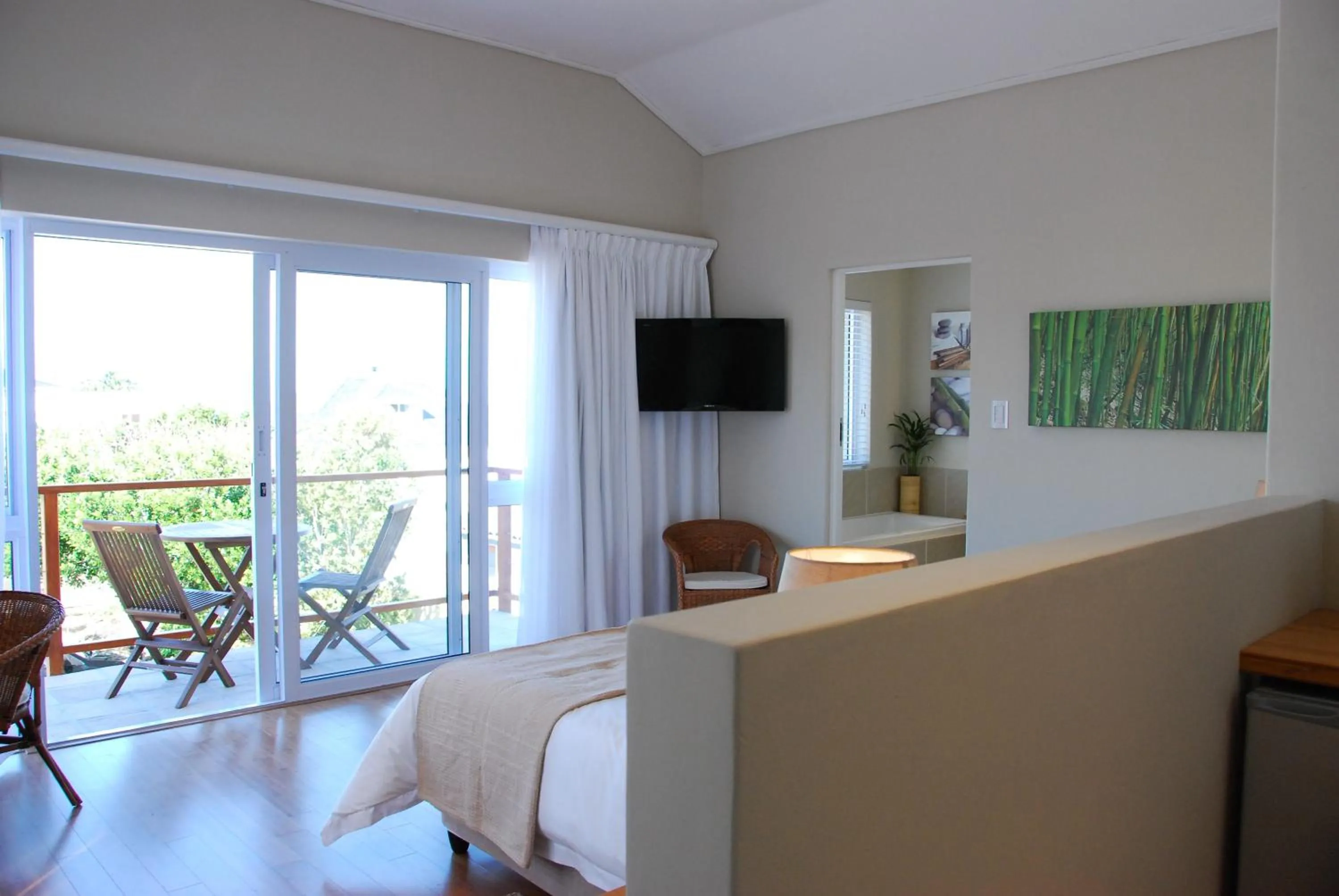 Bed in Bamboo Guest House