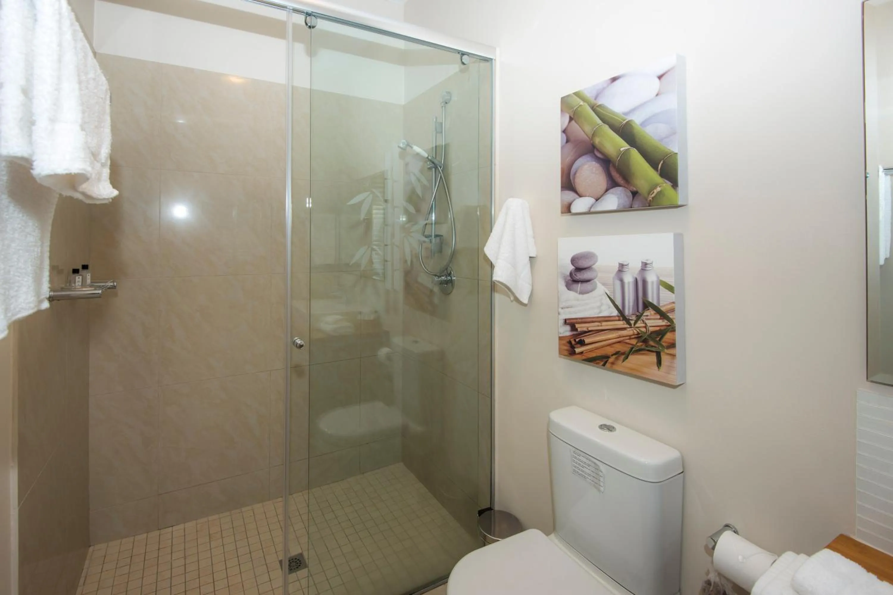 Bathroom in Bamboo Guest House