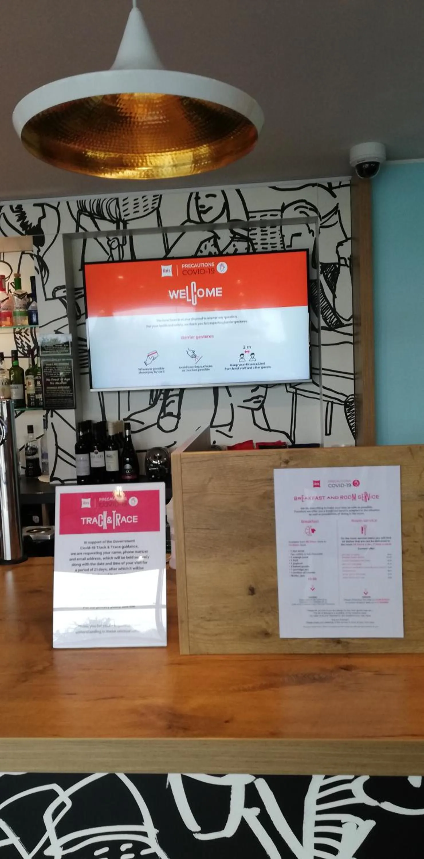 Food and drinks in ibis Birmingham Bordesley