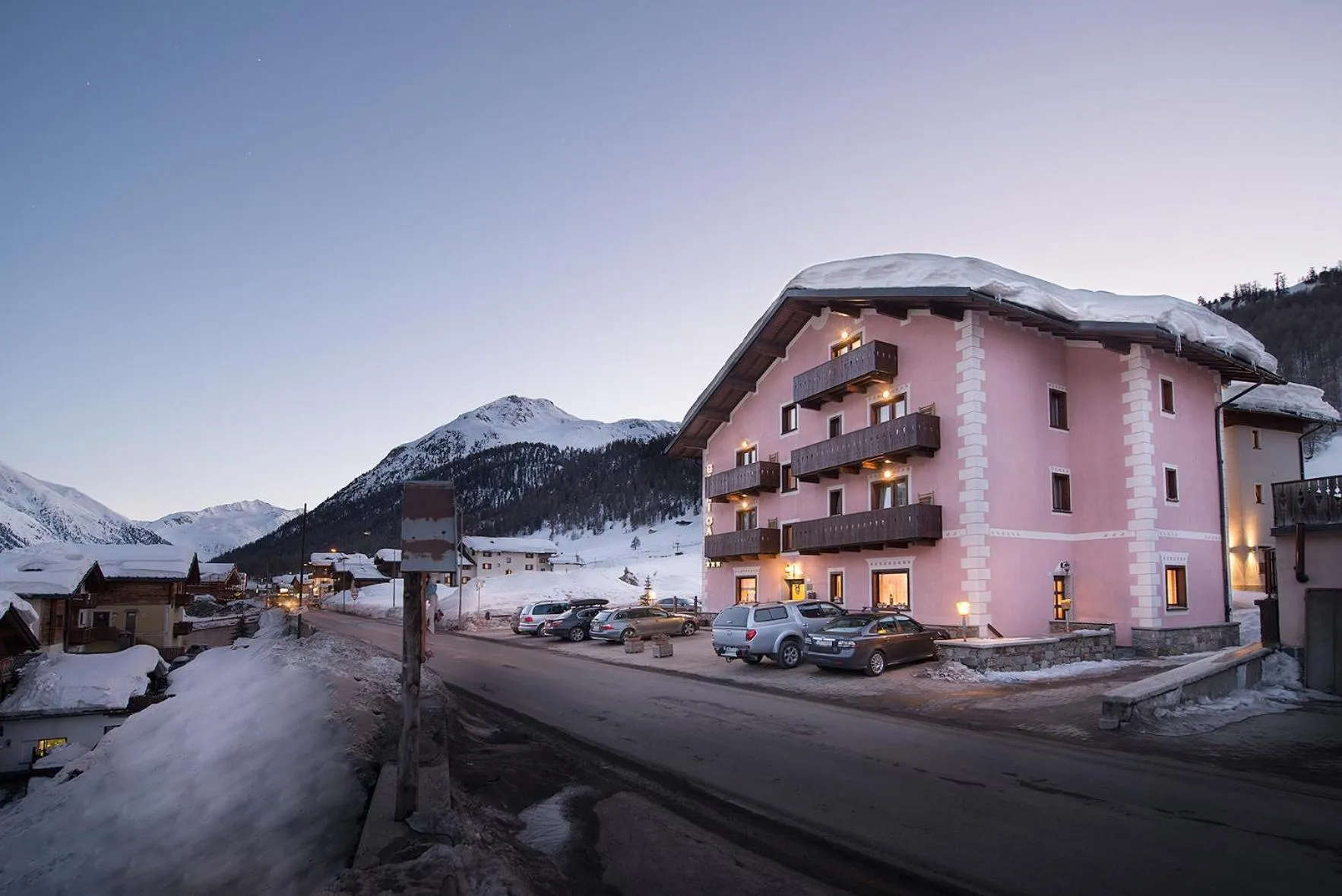 Bird's eye view in Garni Oasi