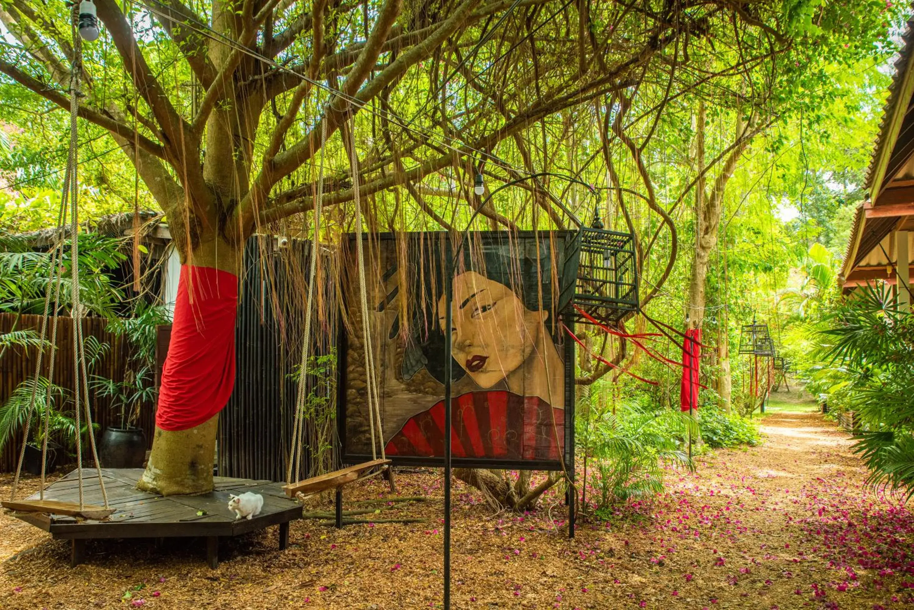 Alcove Bungalow Alcove Bungalow