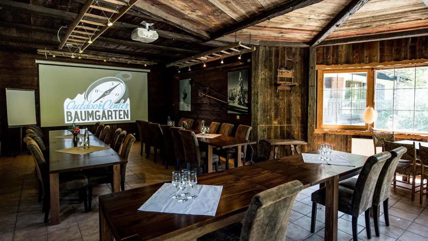 Communal lounge/ TV room in Pension Almhof Baumgarten