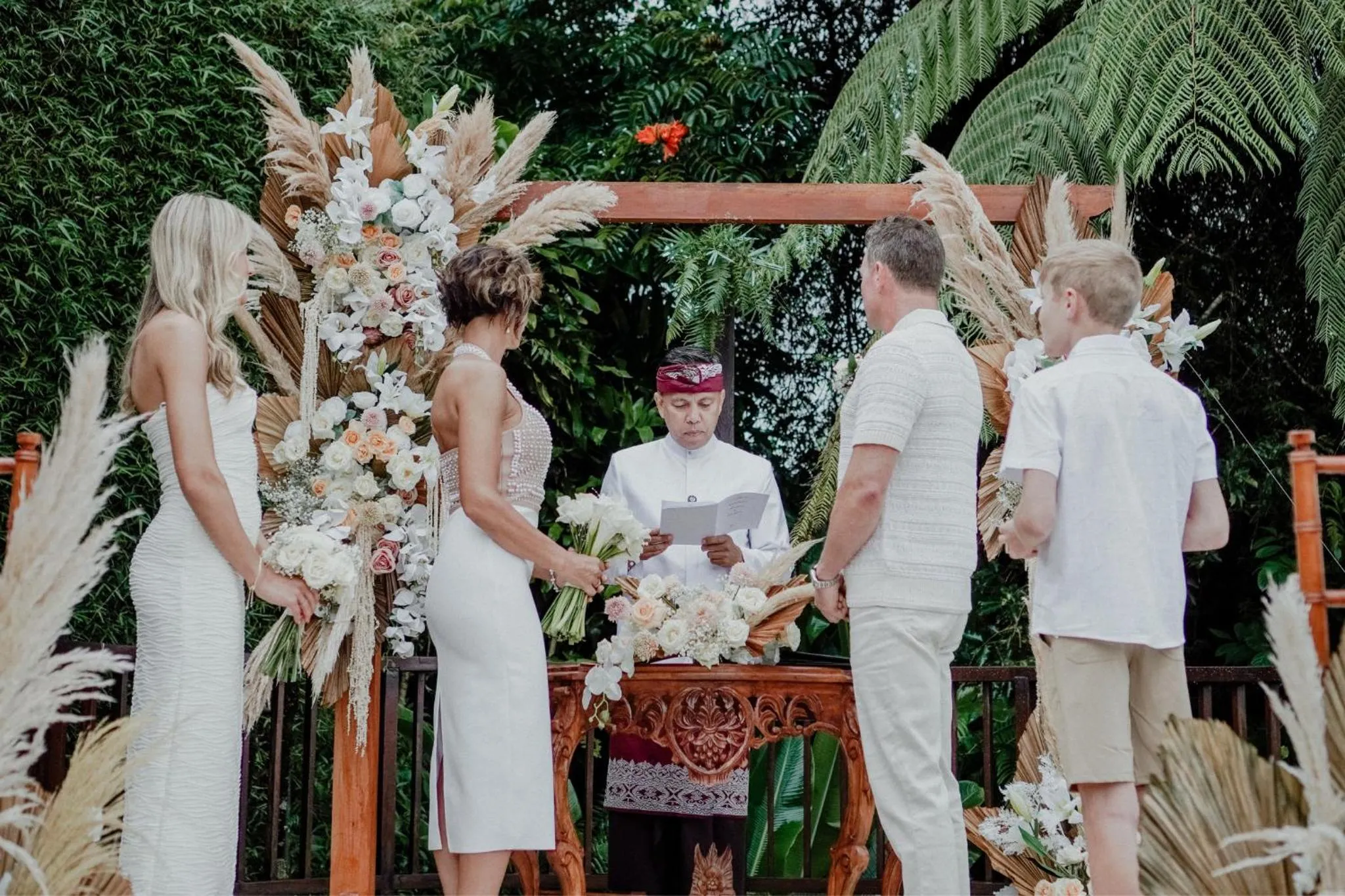 wedding in Munduk Moding Plantation Nature Resort