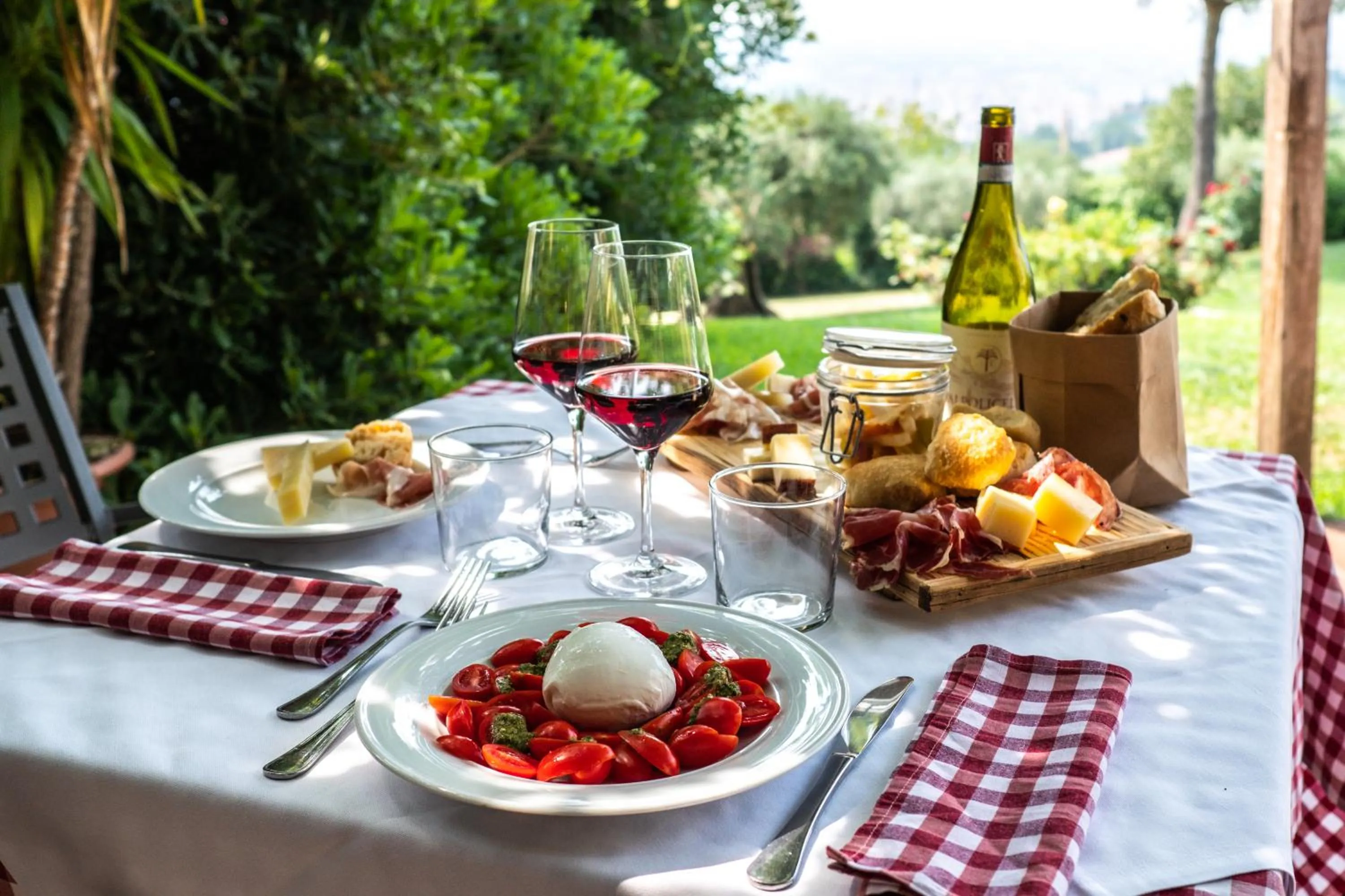 Restaurant/places to eat in Corte San Mattia