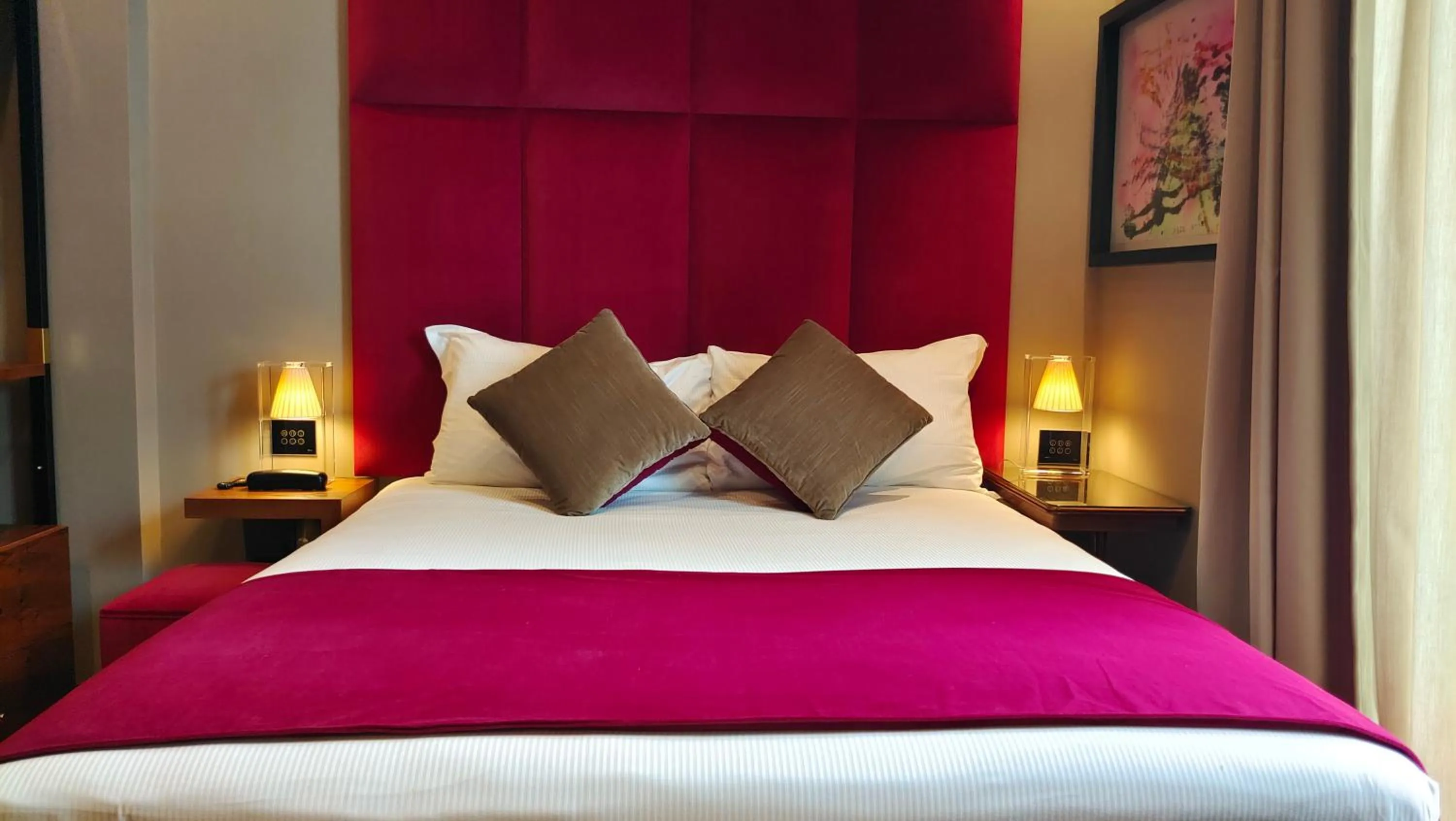 Bed in Triviho Hotel