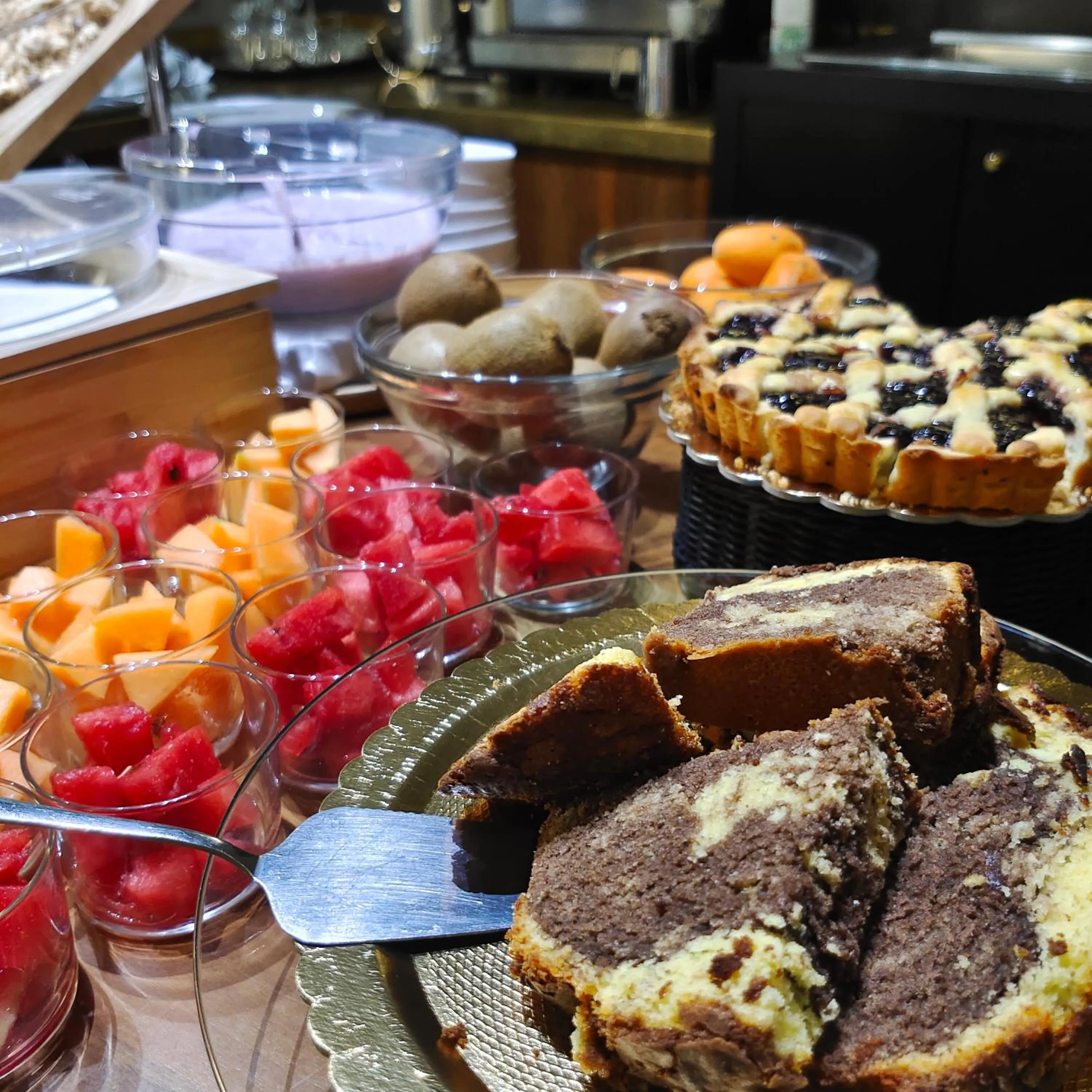 Food and drinks in Triviho Hotel