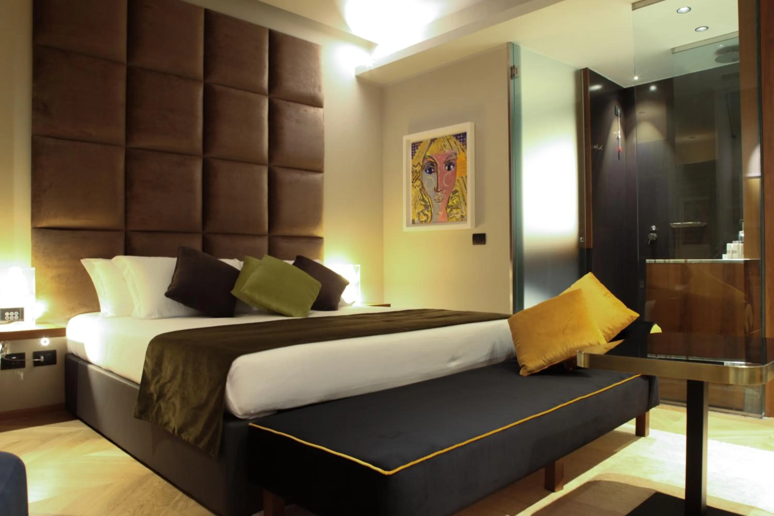 Photo of the whole room, Bed in Triviho Hotel